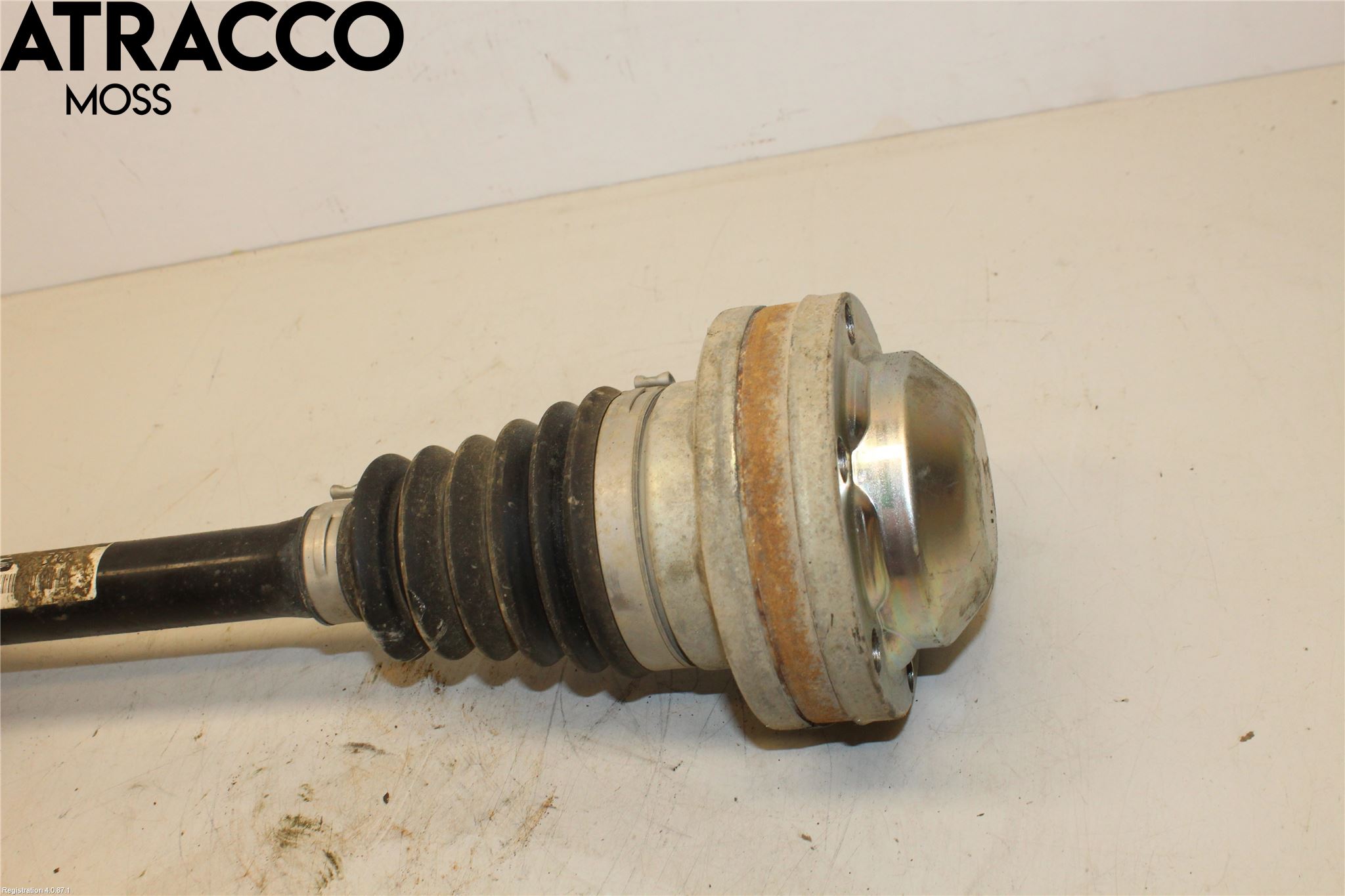Volkswagen VW CADDY 16-20 Drivaxel Fram Vänster