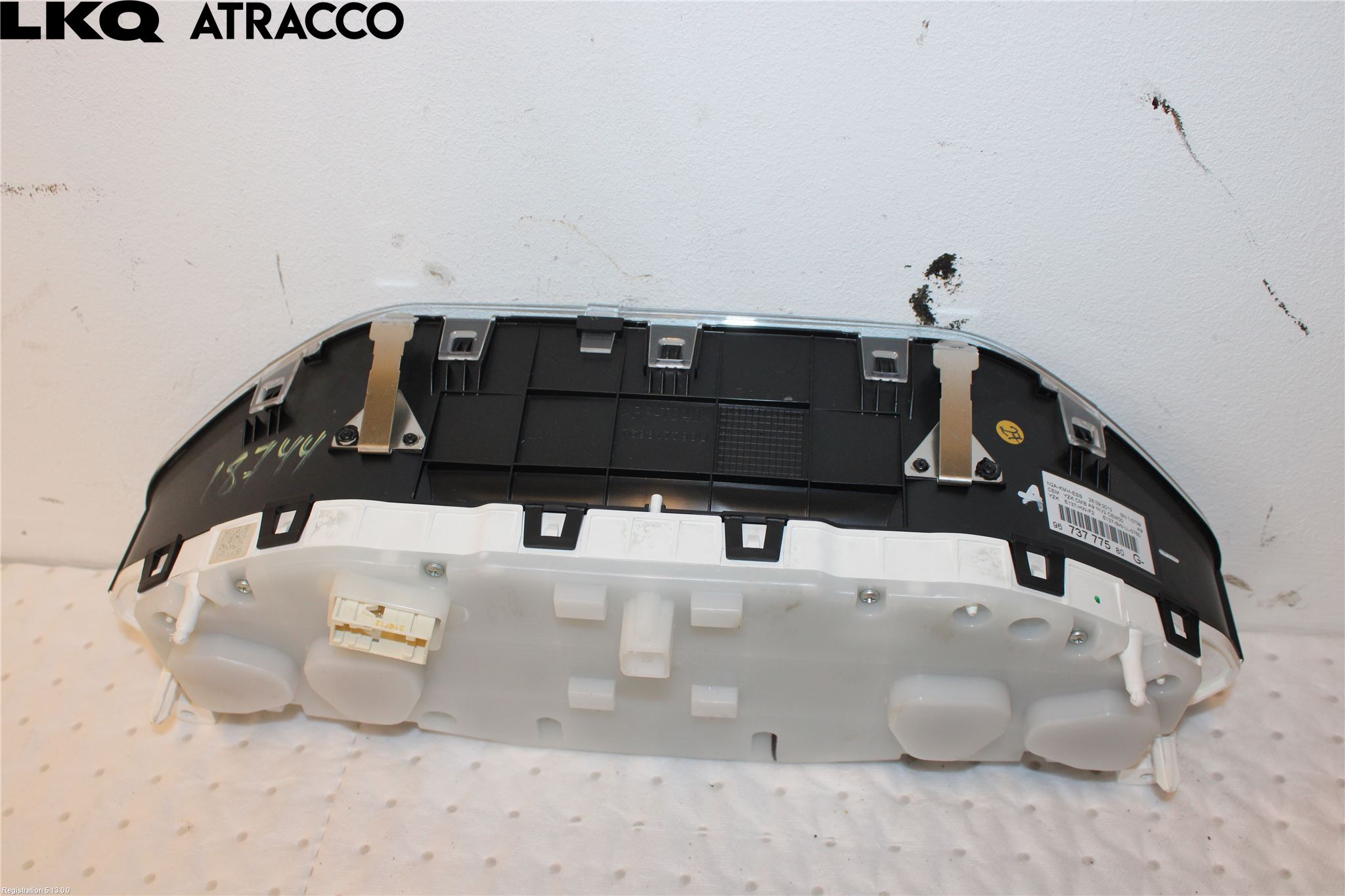 Peugeot 208 12-15 Instrument Hast