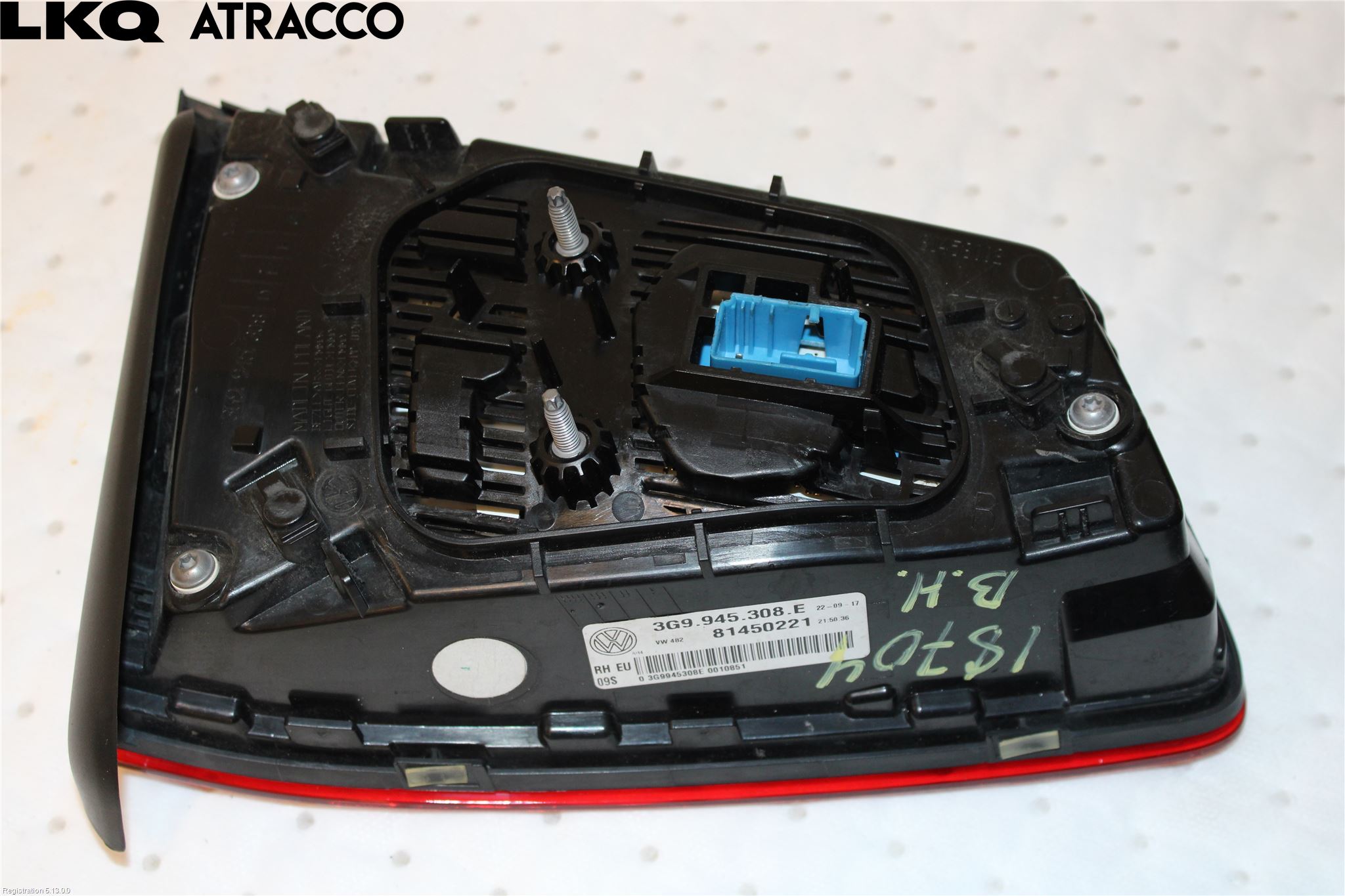 Volkswagen VW PASSAT 15-19 Bakljus Lucka Hö