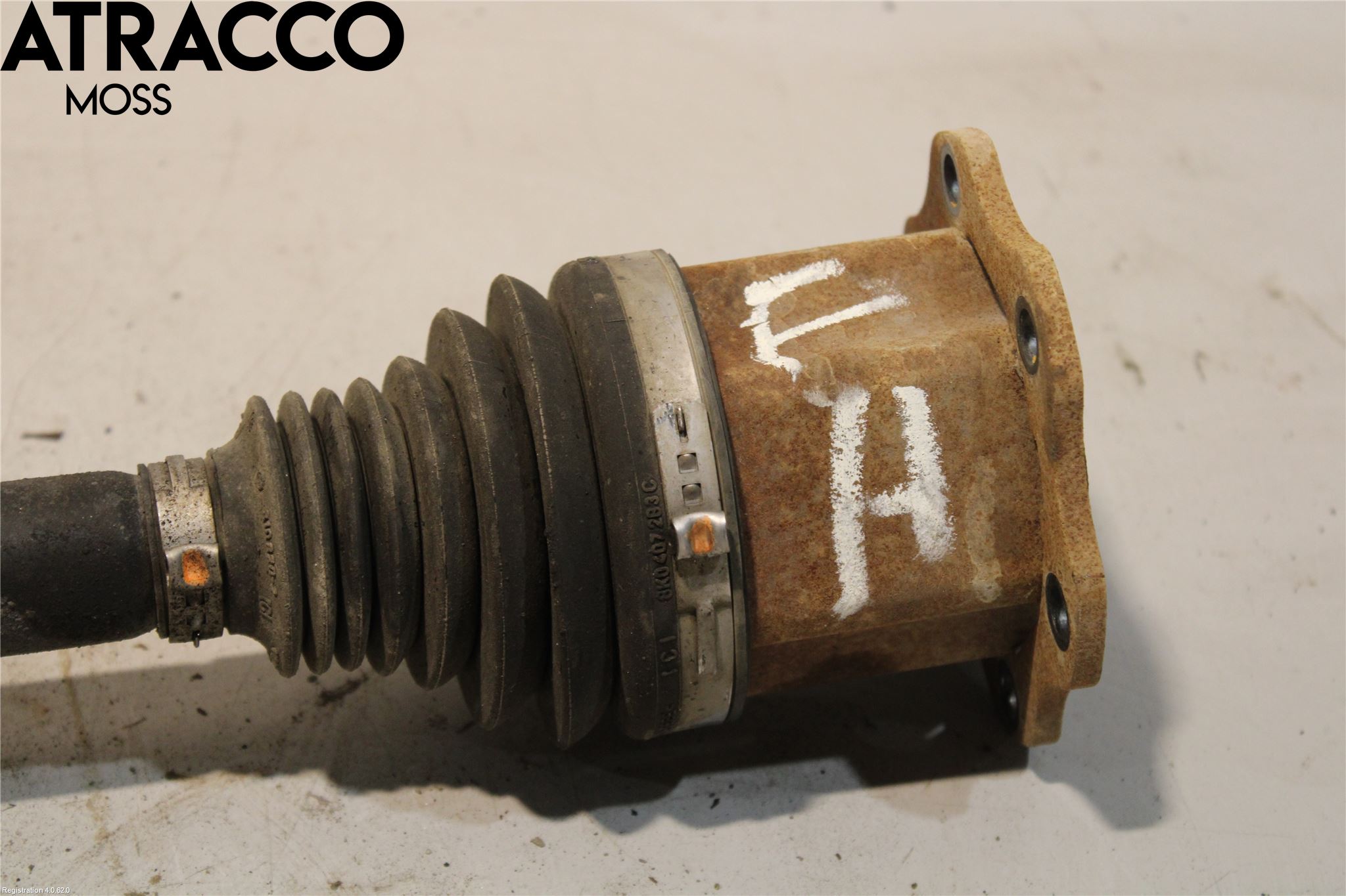 Audi Q5 09-16 Drivaxel Fram Höger