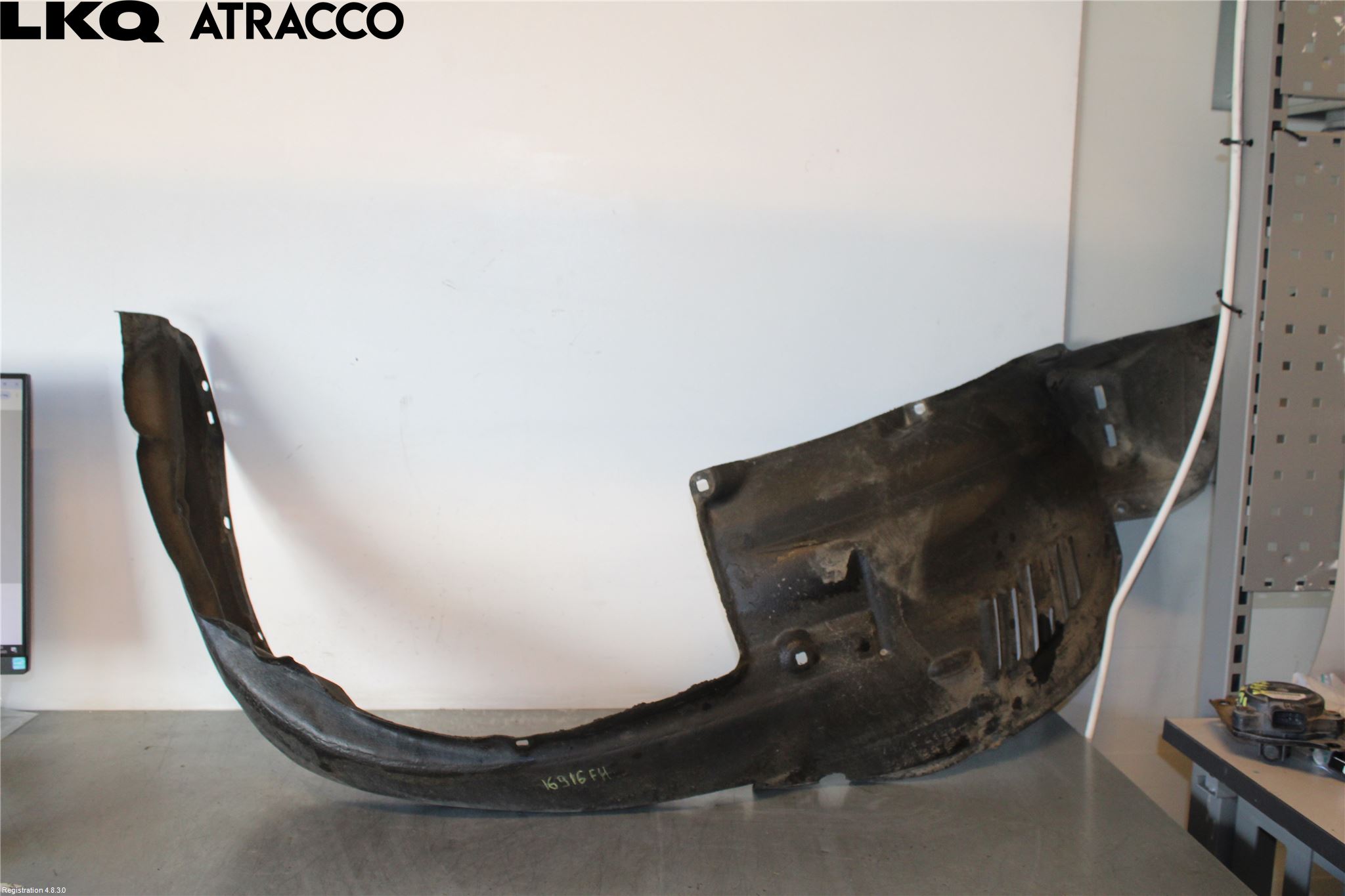 Toyota LANDCRUISER J120 02-09 Skärm Inner