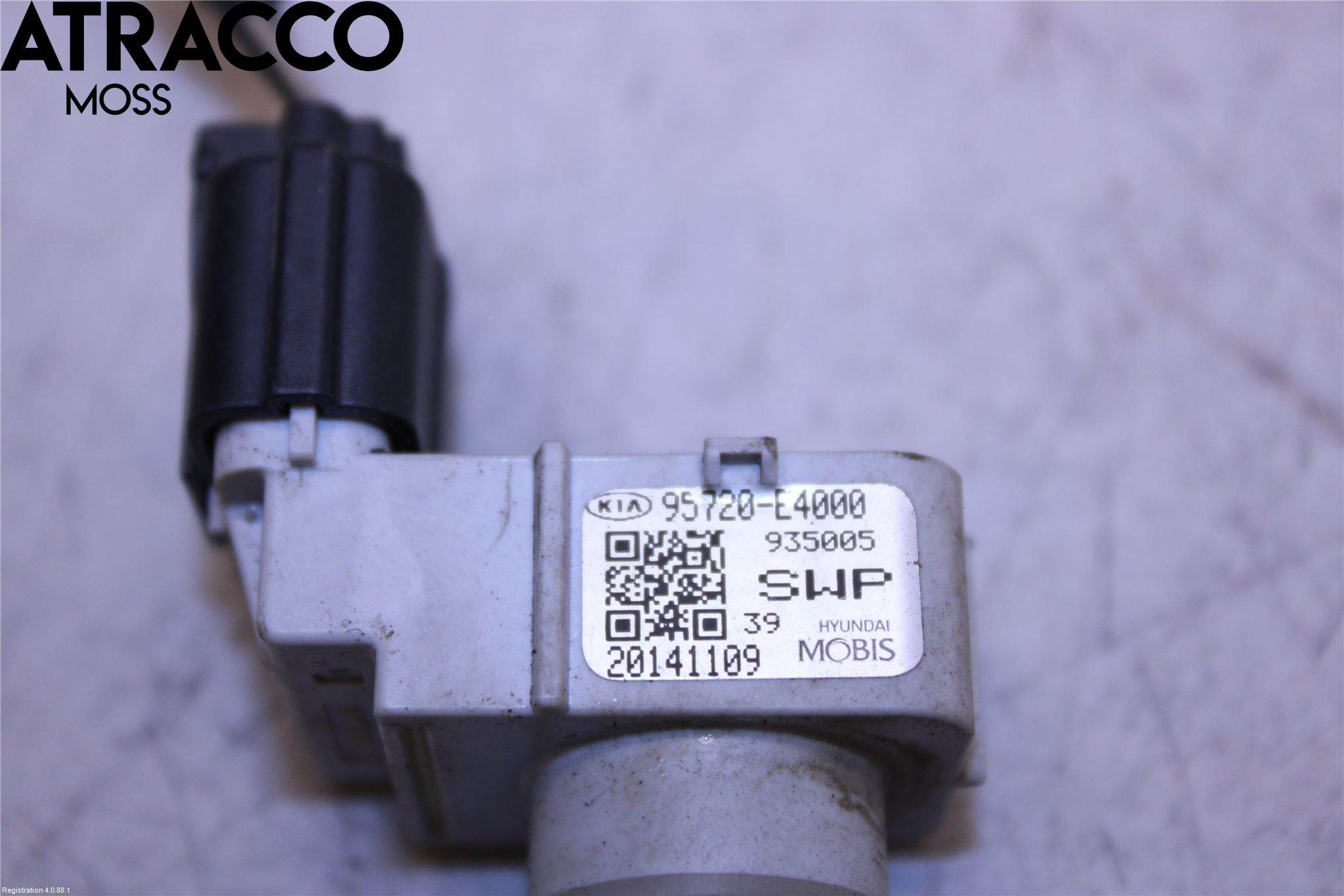 Kia SOUL 09- Parkeringshjälp Backsensor