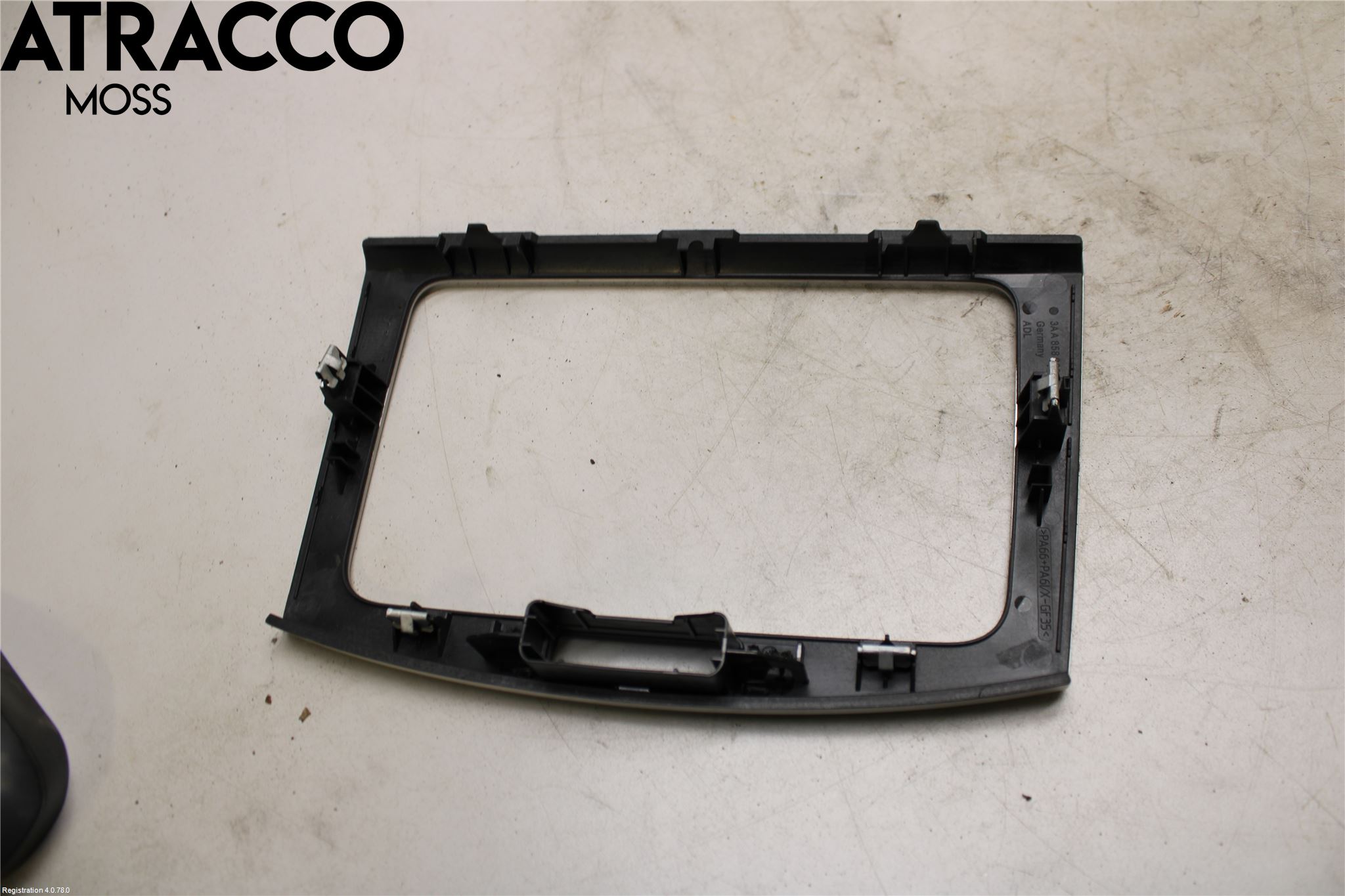 Volkswagen VW PASSAT CC 08-16 Instrument-Radio Sarg