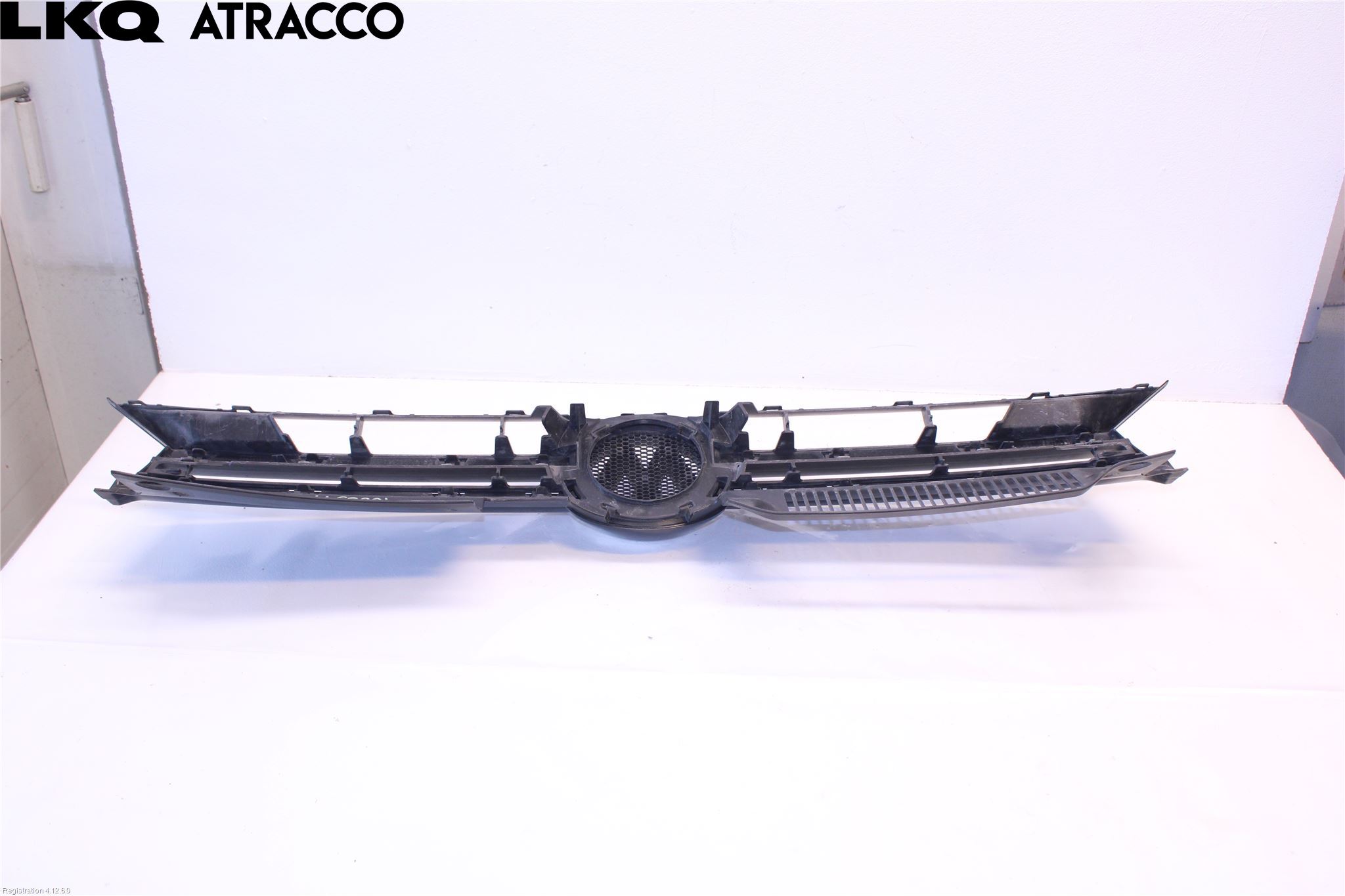 Volkswagen VW GOLF VI 09-13 Grill Komp