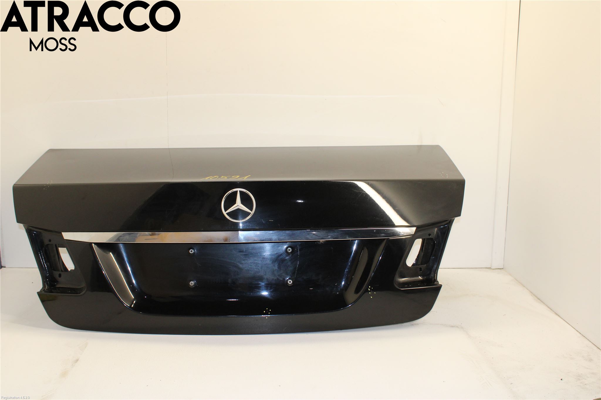 Mercedes-Benz MB E-KLASS (W212) 09-16 Baklucka (Ej Med Ruta)