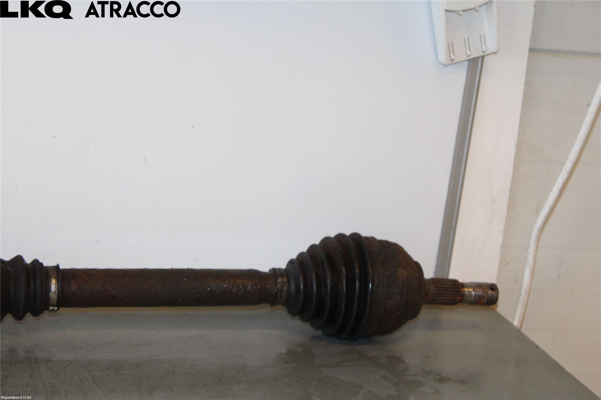 Peugeot 3008 09-16 Drivaxel Fram Höger