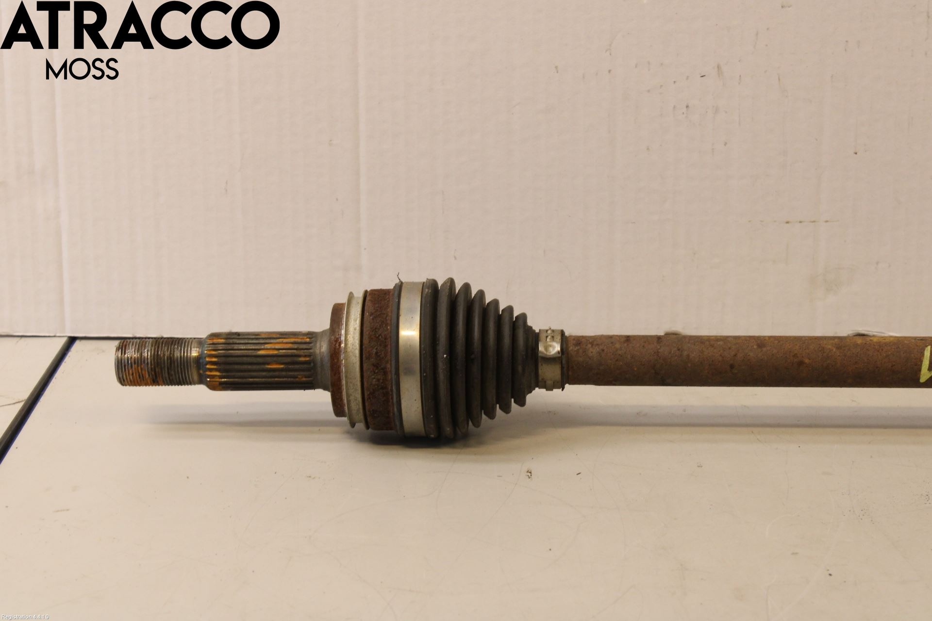 Toyota RAV4 13-18 Drivaxel Bak Vänster
