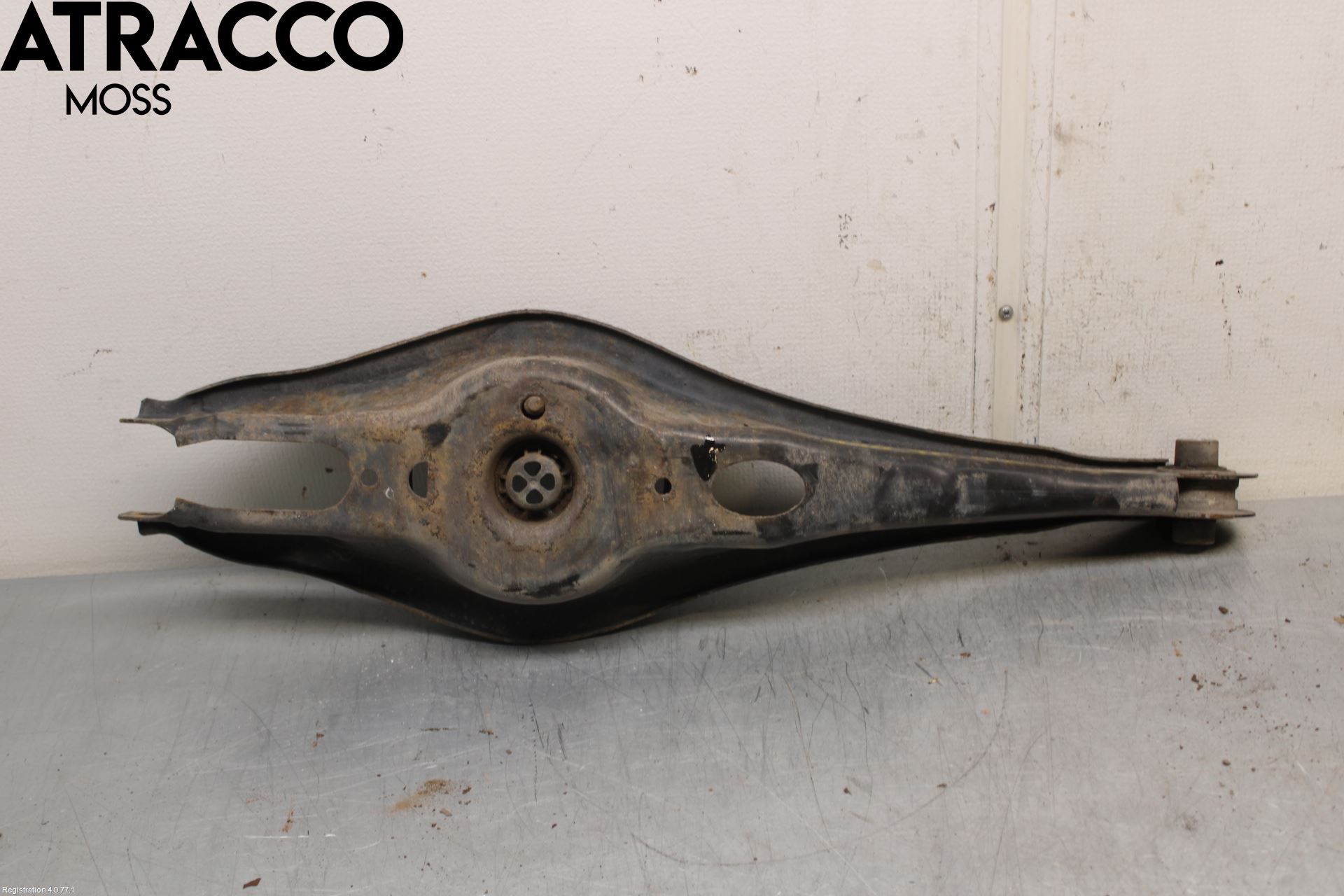 Volkswagen VW GOLF / E-GOLF VII 13-20 Bärarm Bak Höger