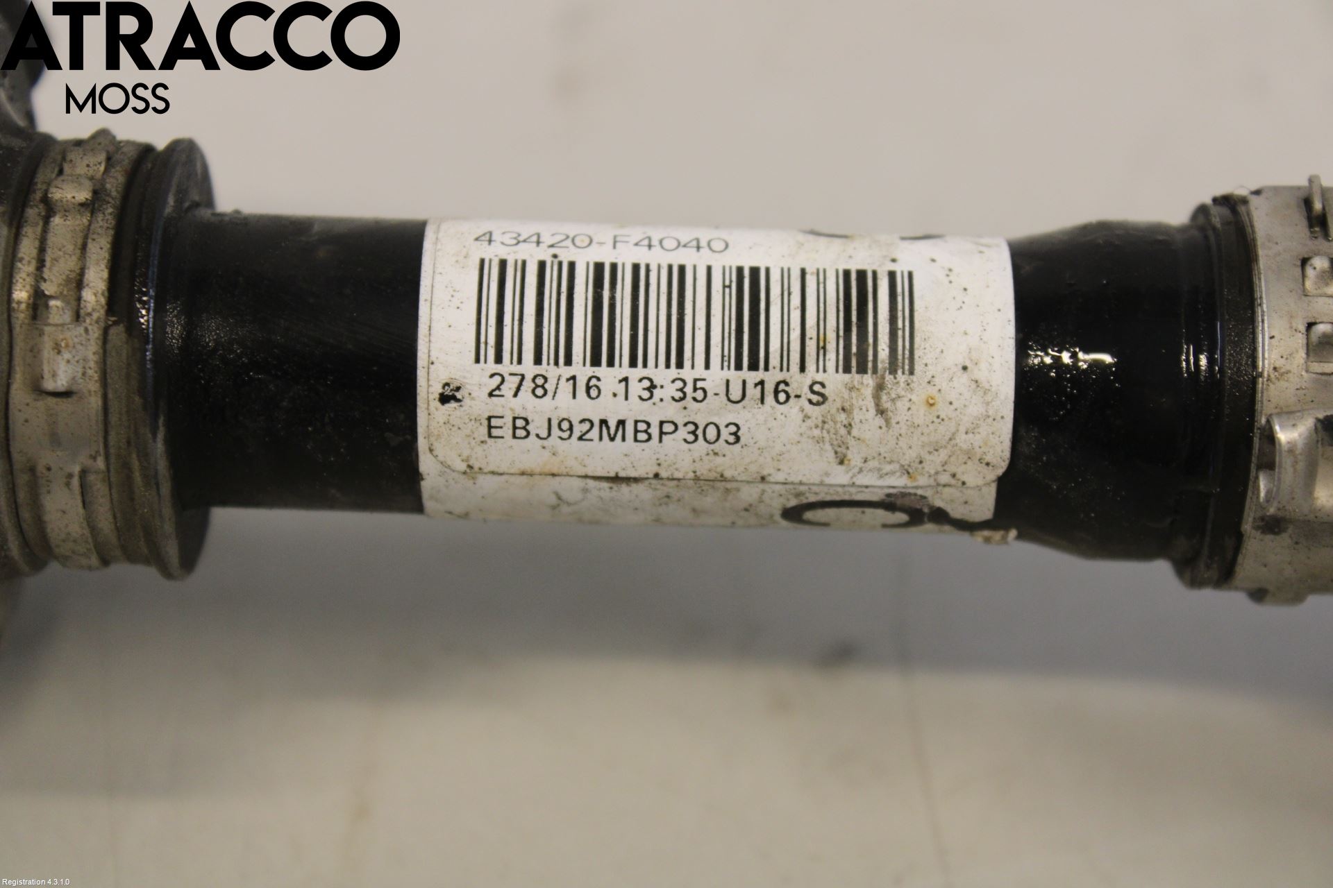 Toyota C-HR 16-23 Drivaxel Fram Vänster