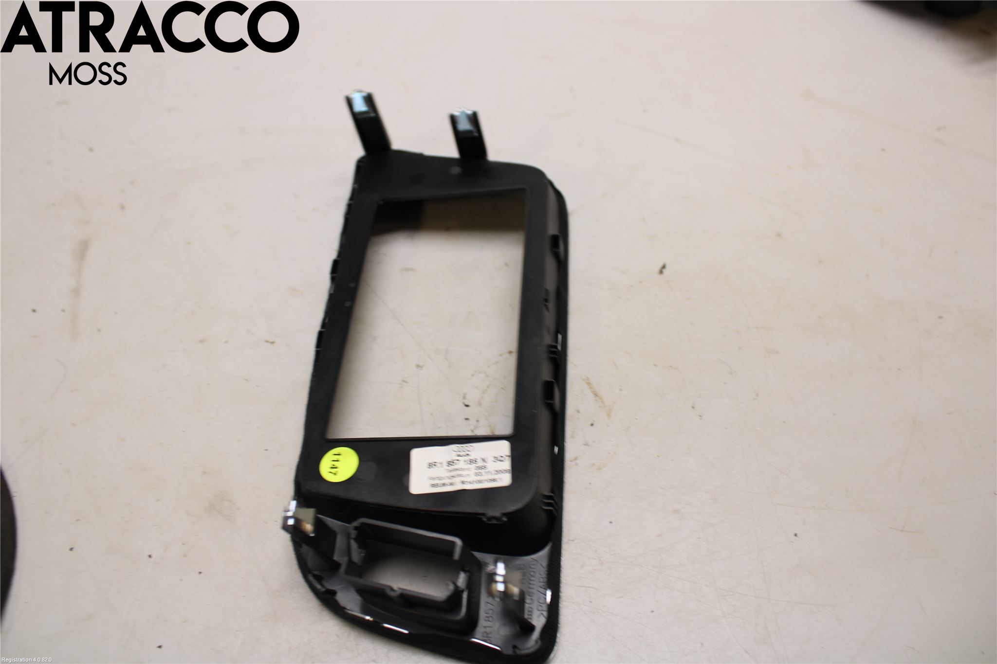 Audi Q5 09-16 Instrument-Radio Sarg