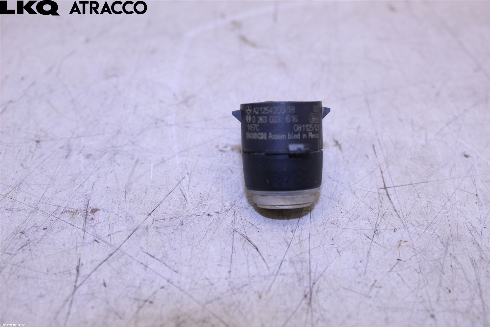 Mercedes-Benz MB E-KLASS (W212) 09-16 Parkeringshjälp Frontsensor