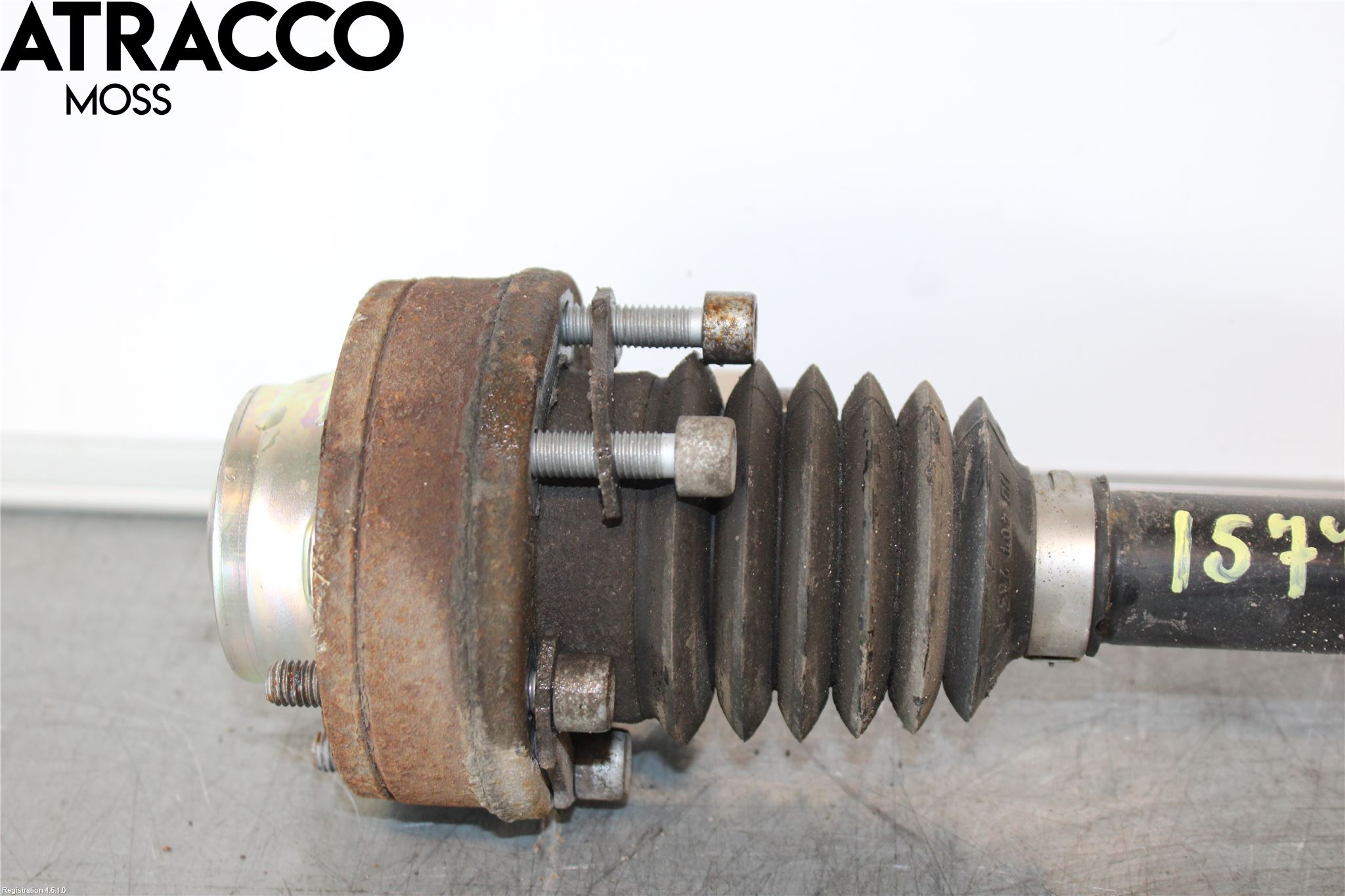 Skoda SUPERB 16-24 Drivaxel Bak Höger