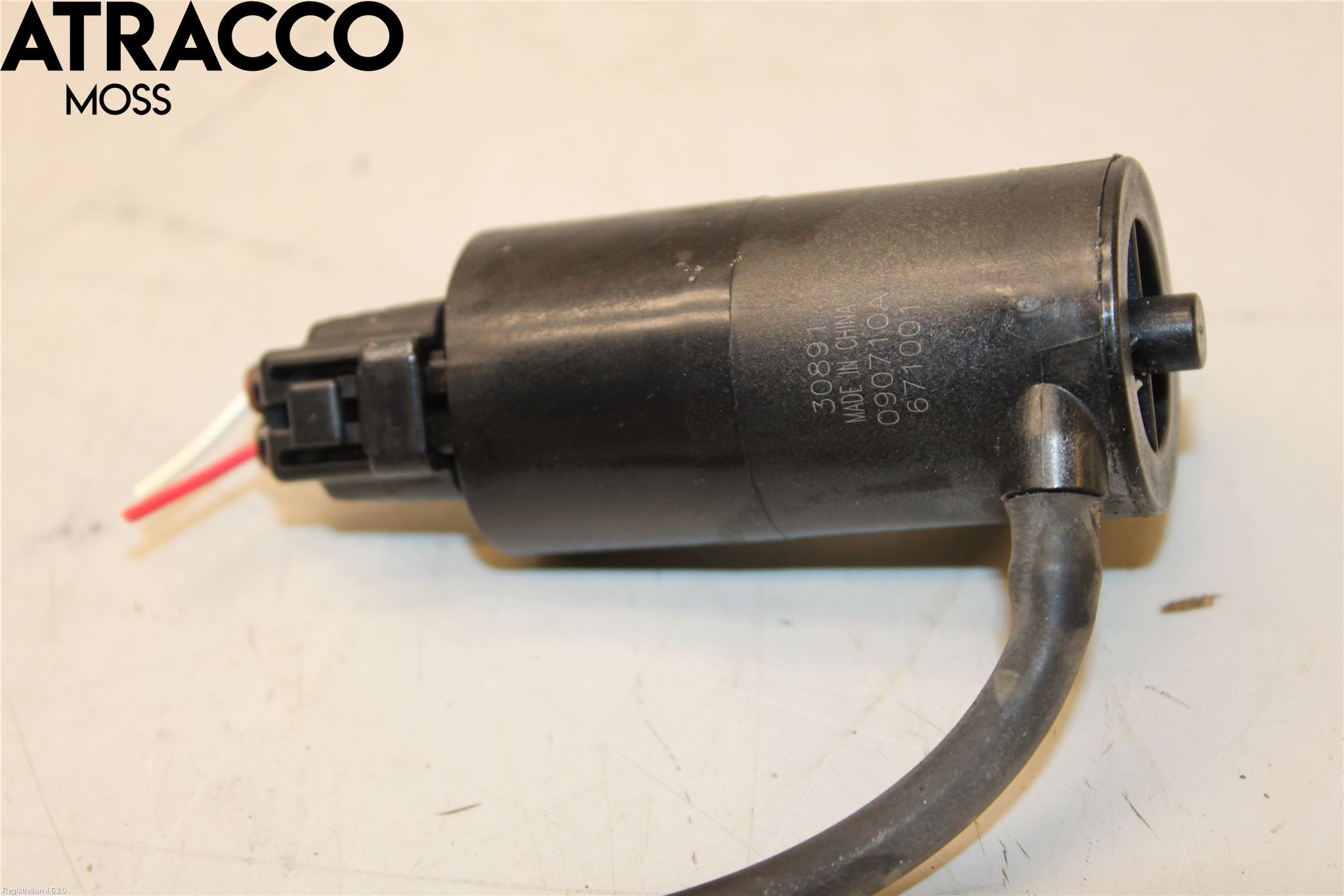 Toyota AVENSIS 09-15 Spolarpump Baklucka