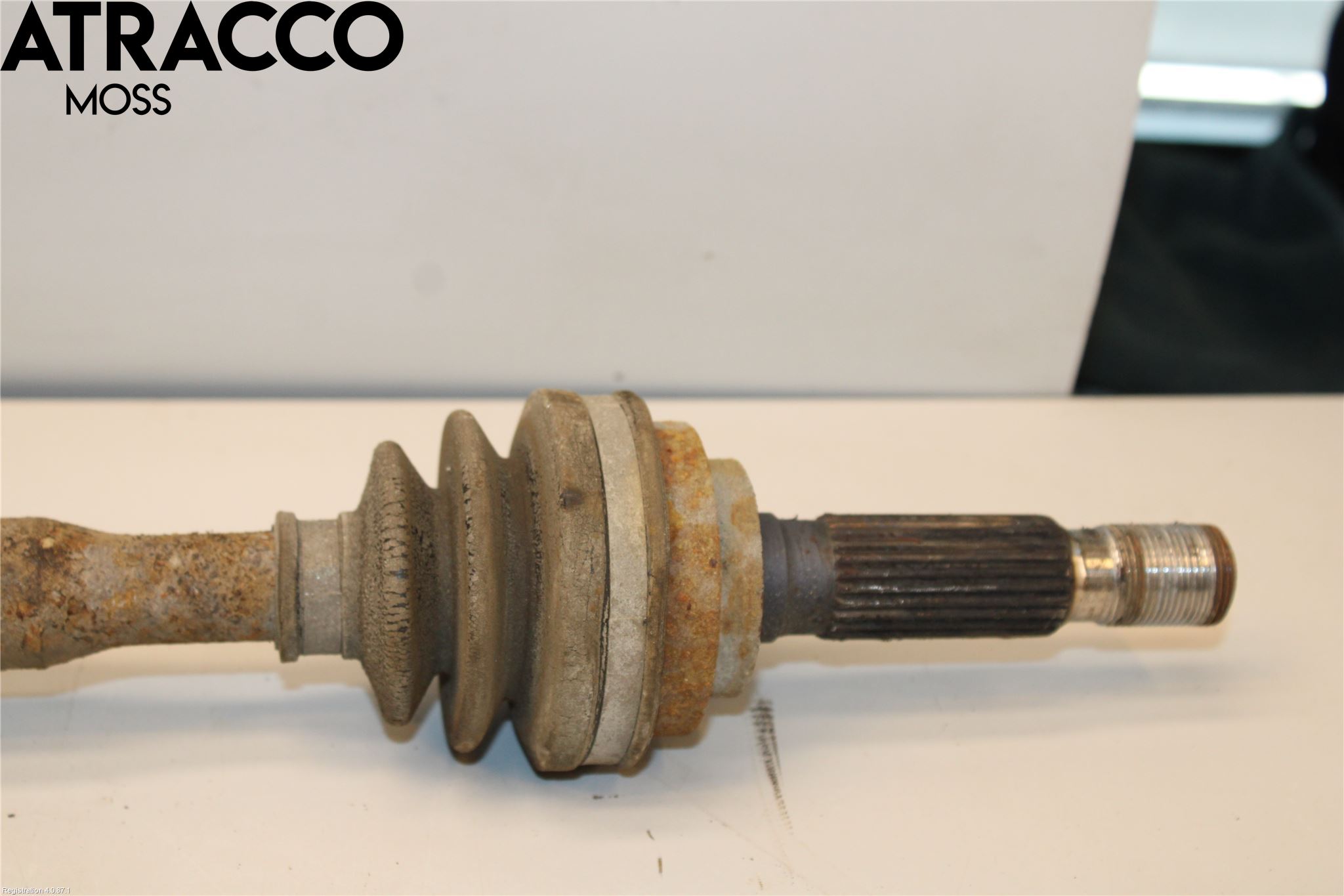 Mitsubishi OUTLANDER 13-21 Drivaxel Bak Vänster