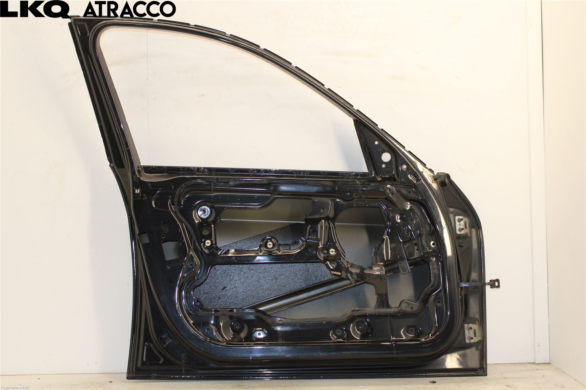 BMW 3 E90/91 SED/TOU 05-12 Dörr Fram Vänster