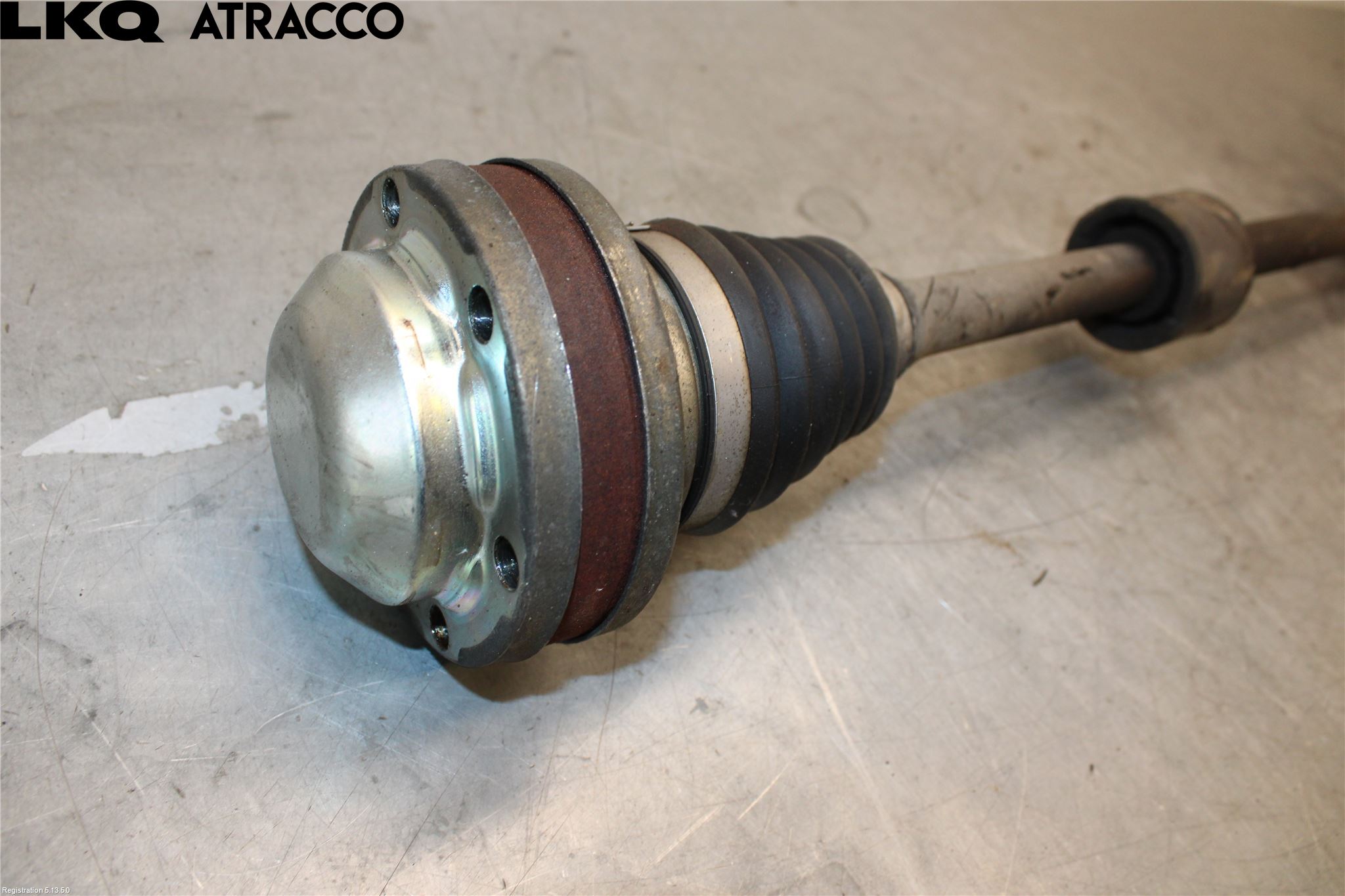 Skoda SUPERB 09-15 Drivaxel Fram Höger