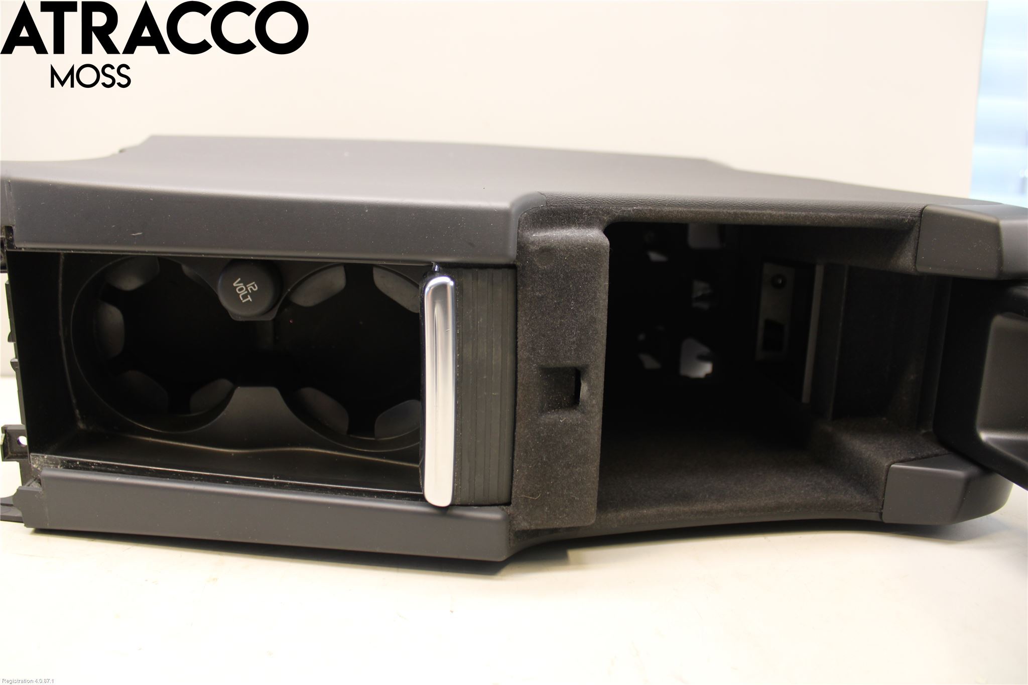 Volvo XC60 14-17 Instrumentkonsoll Mitt