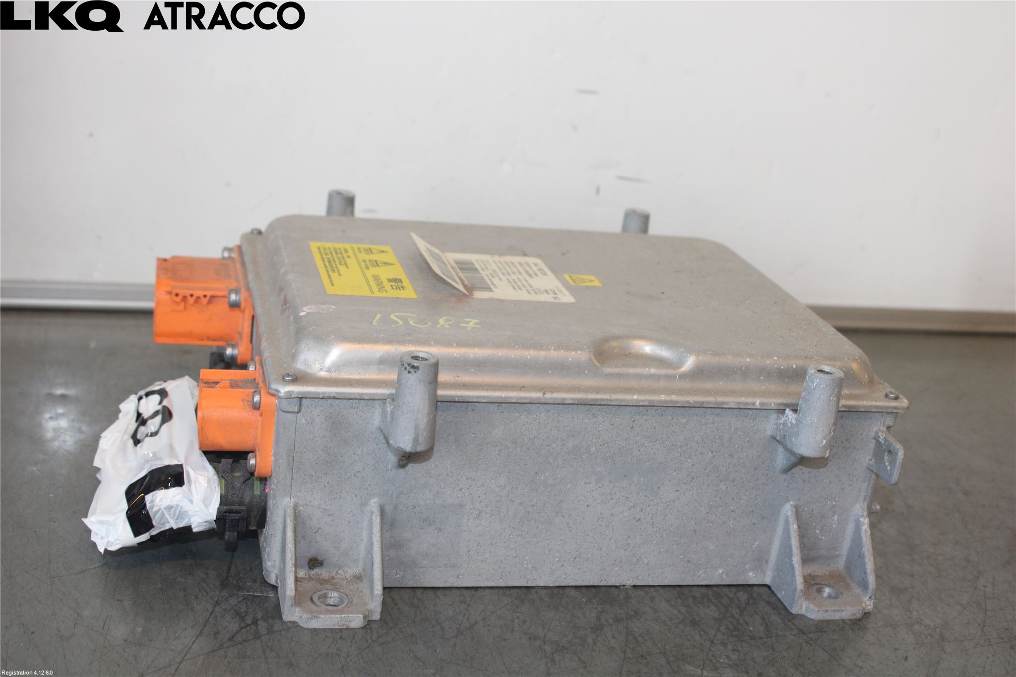 MG ZS EV 20- Inverter 12 -> 220 V