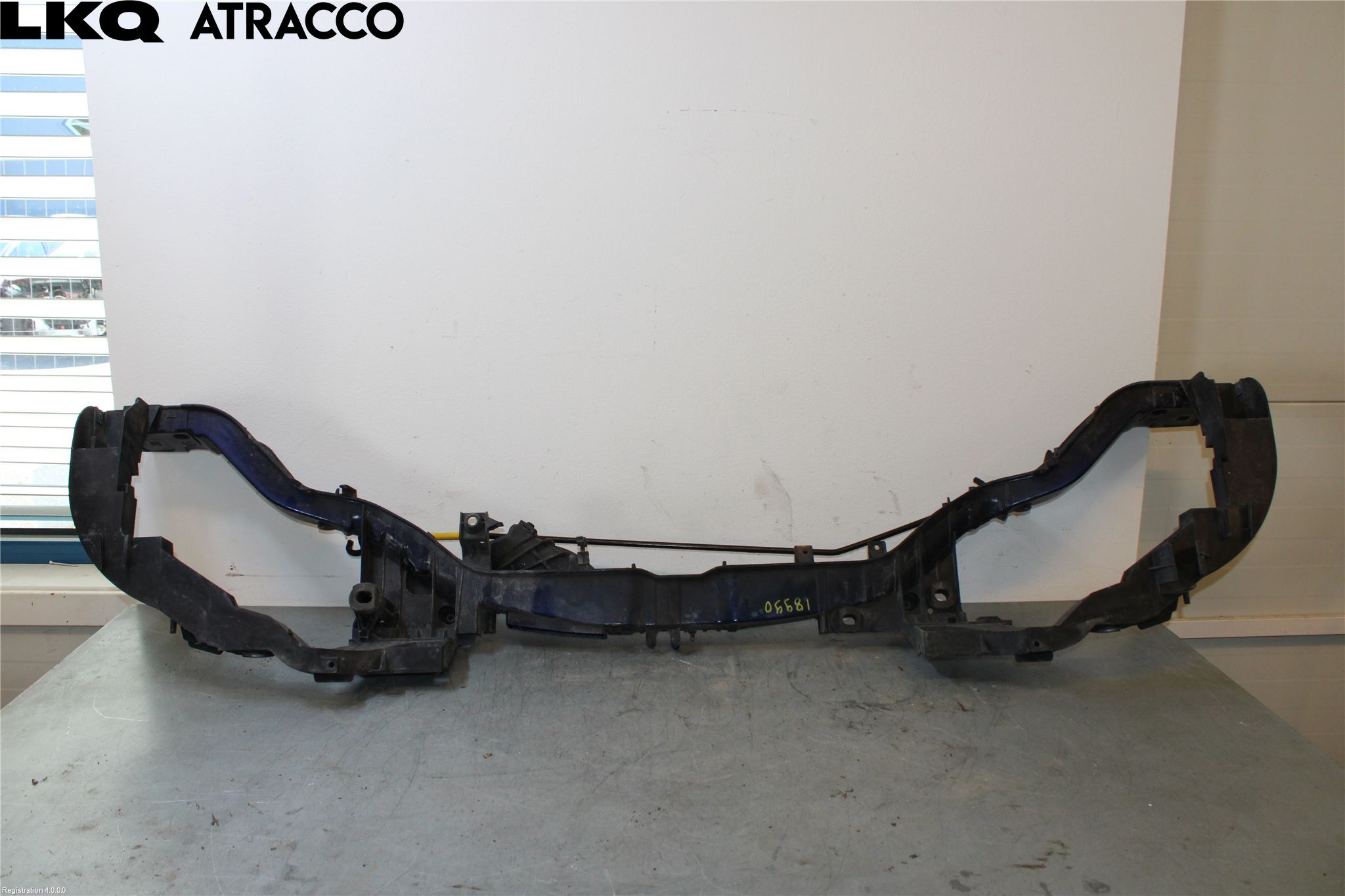 Ford FOCUS 15-18 Frontplåt Övre