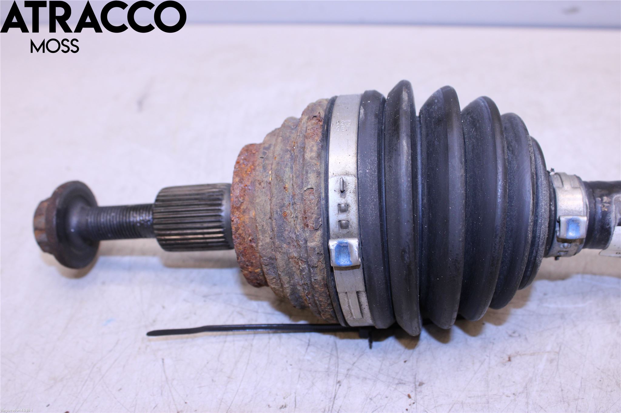 Skoda OCTAVIA (1Z) 05-13 Drivaxel Fram Vänster