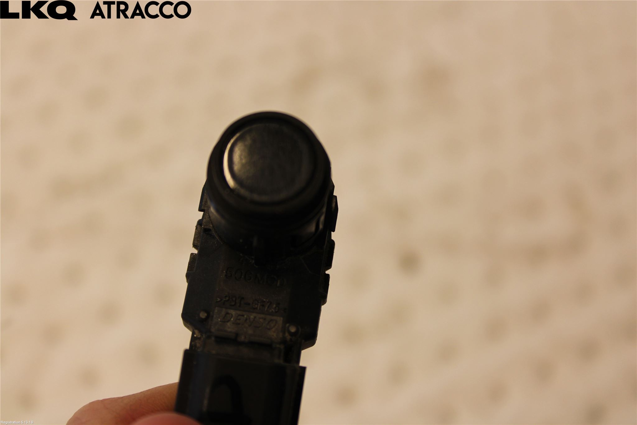 Toyota RAV4 19- Parkeringshjälp Backsensor