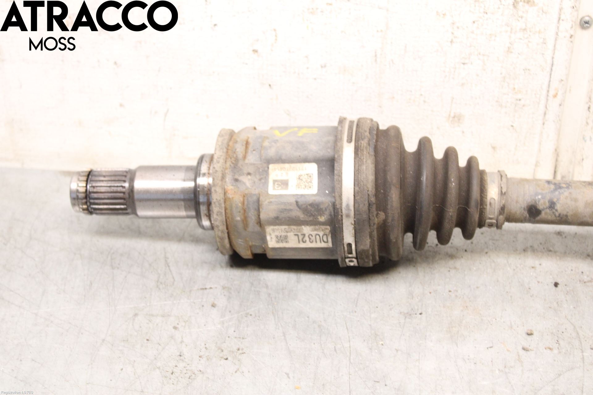 Toyota RAV4 13-18 Drivaxel Fram Vänster