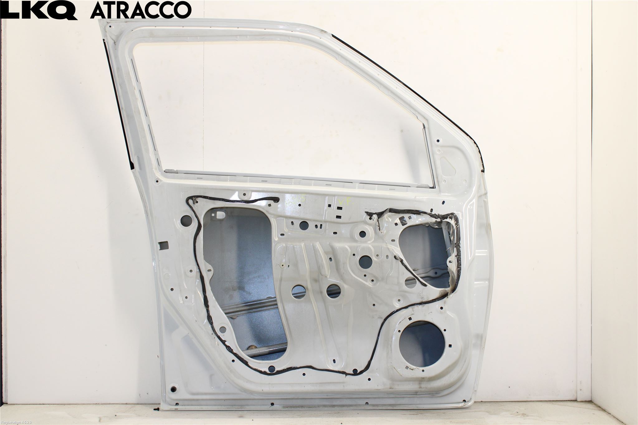 Suzuki SWIFT 11-16 Dörr Fram Vänster