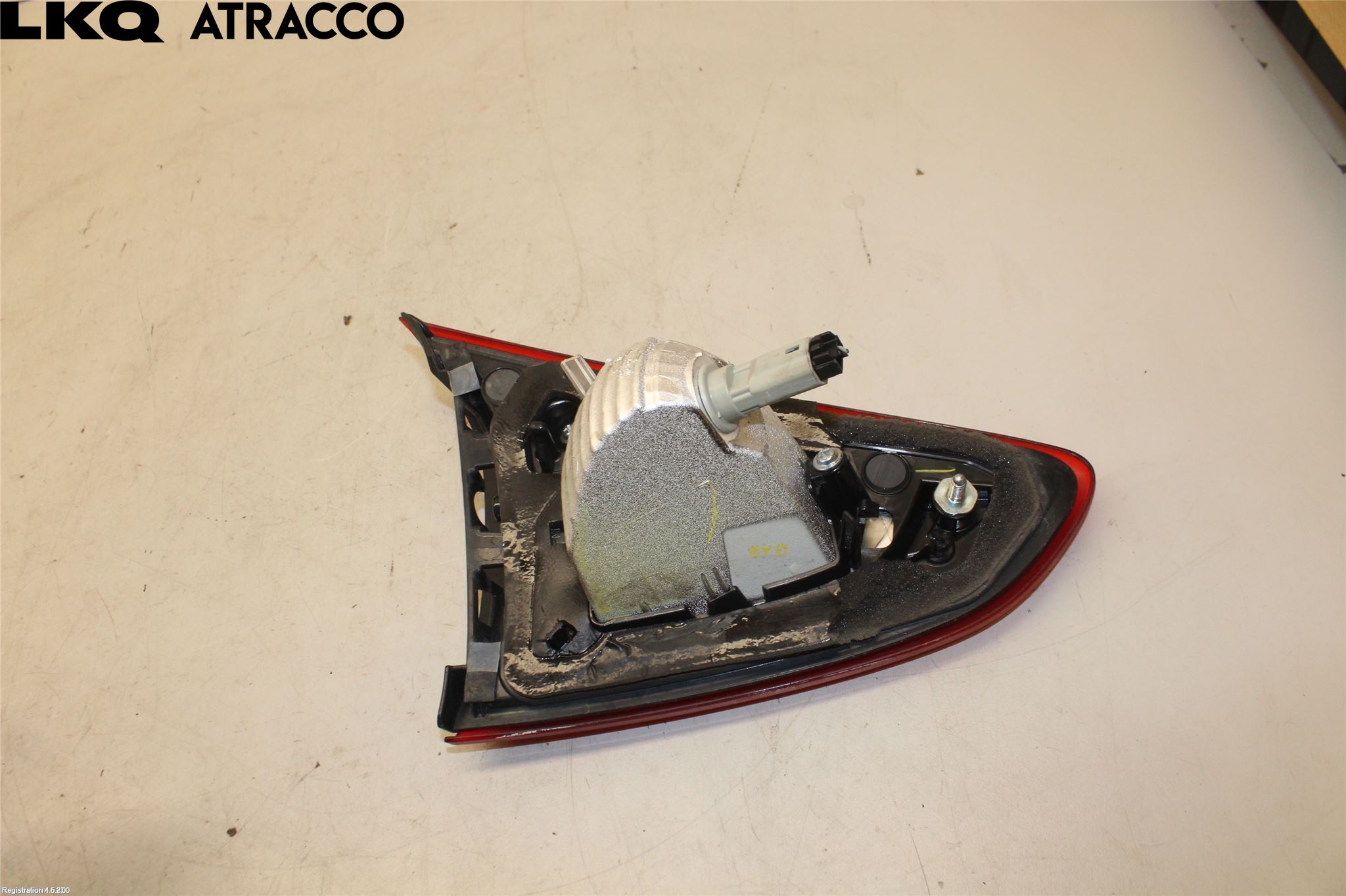 Mazda 2 (DJ) 15-22 Bakljus Lucka Hö
