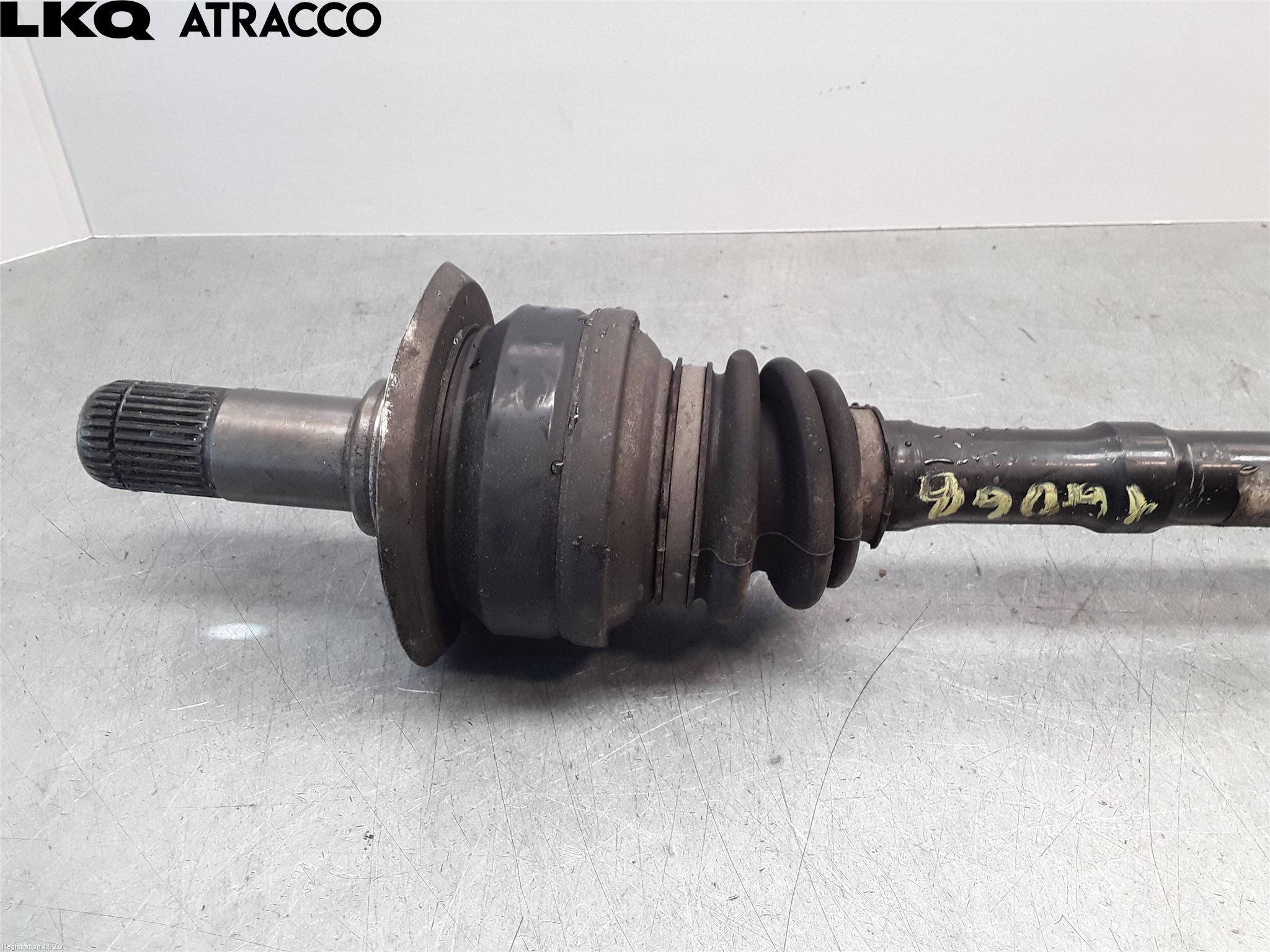 BMW 5 F10/F11/F18 09-17 Drivaxel Bak Vänster