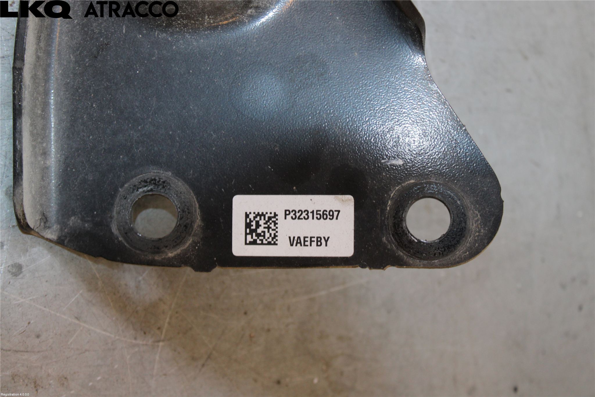 Volvo EX40 25- Bärarm Bak Höger