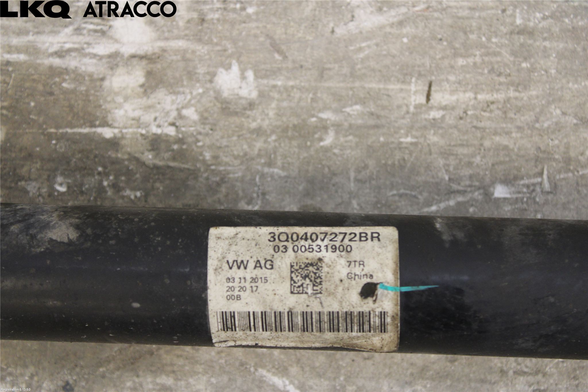 Volkswagen VW PASSAT 15-19 Drivaxel Fram Höger