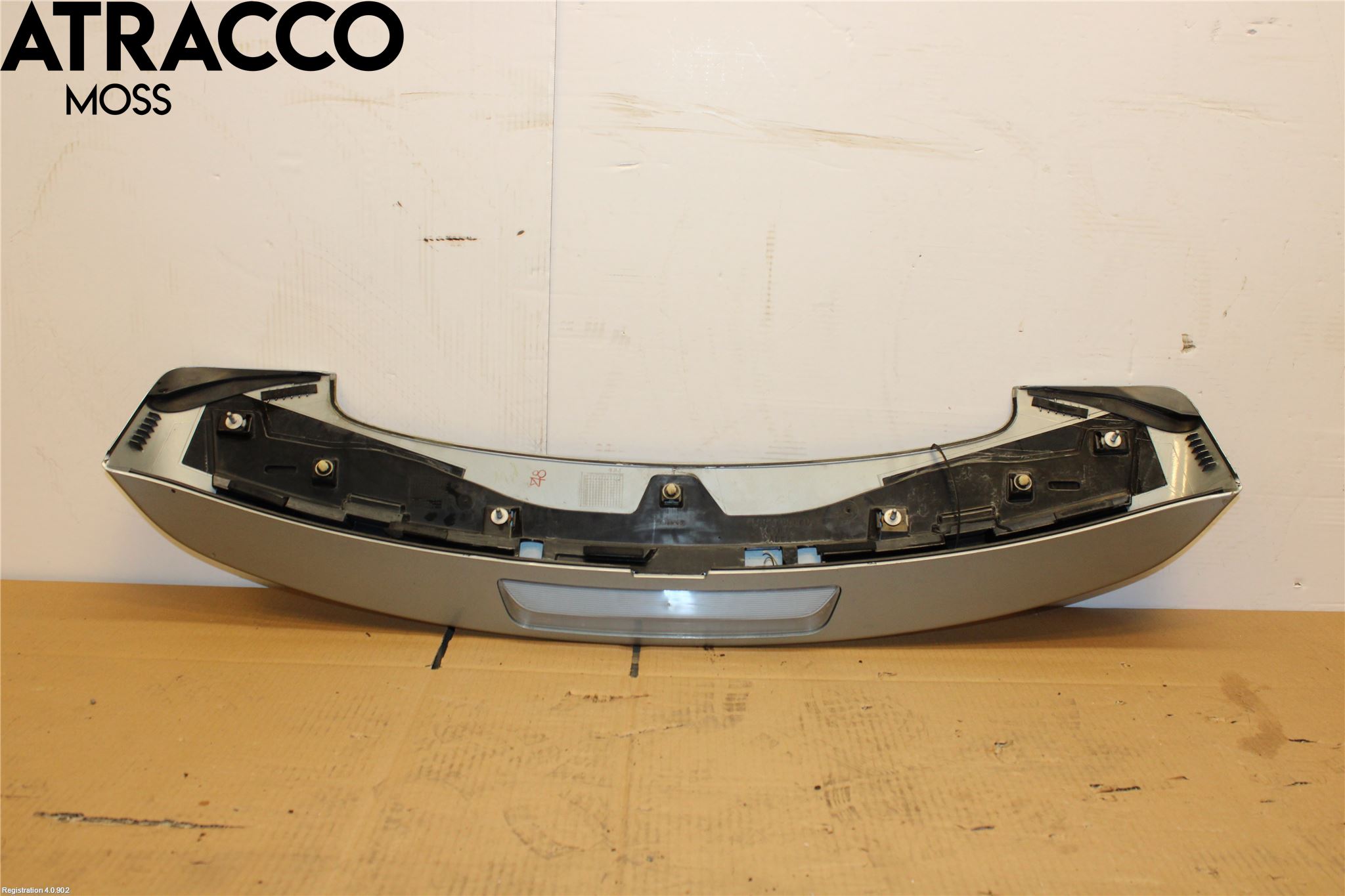 Toyota AVENSIS 09-15 Spoiler Baklucka