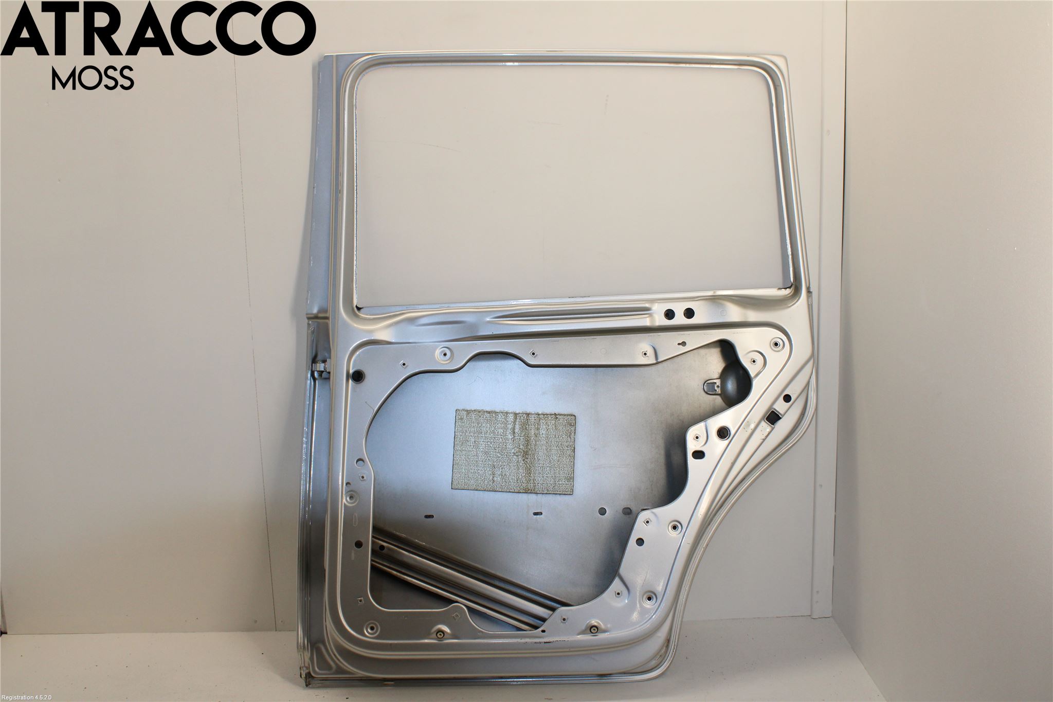Volkswagen VW TOURAN 03-10 Dörruta Bak Höger