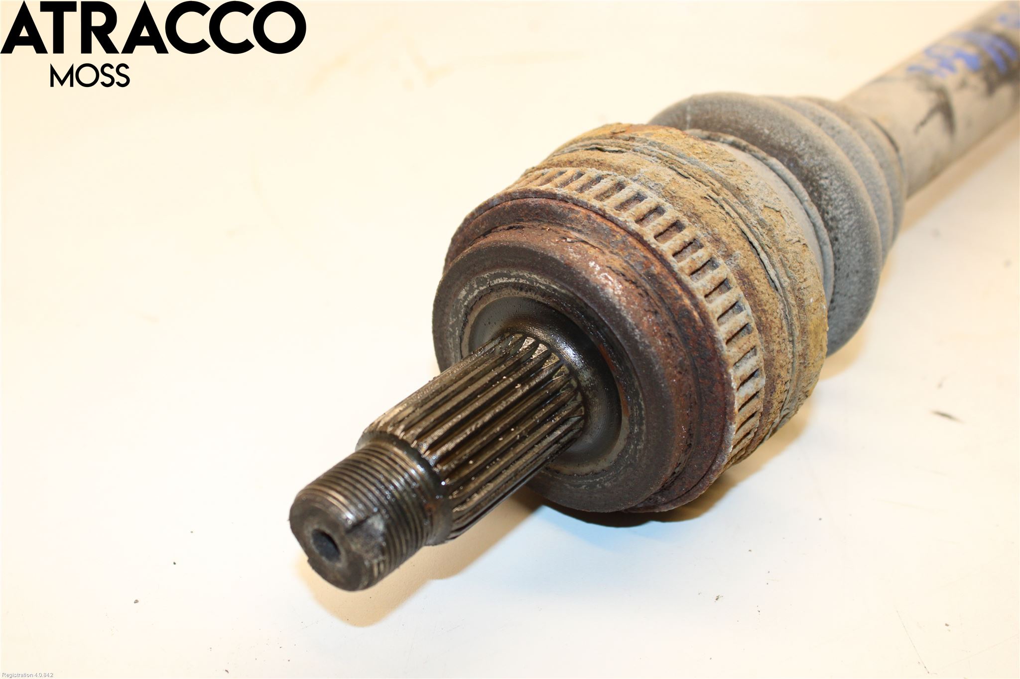 BMW 1 E87/81 5D/3D 03-11 Drivaxel Bak Vänster