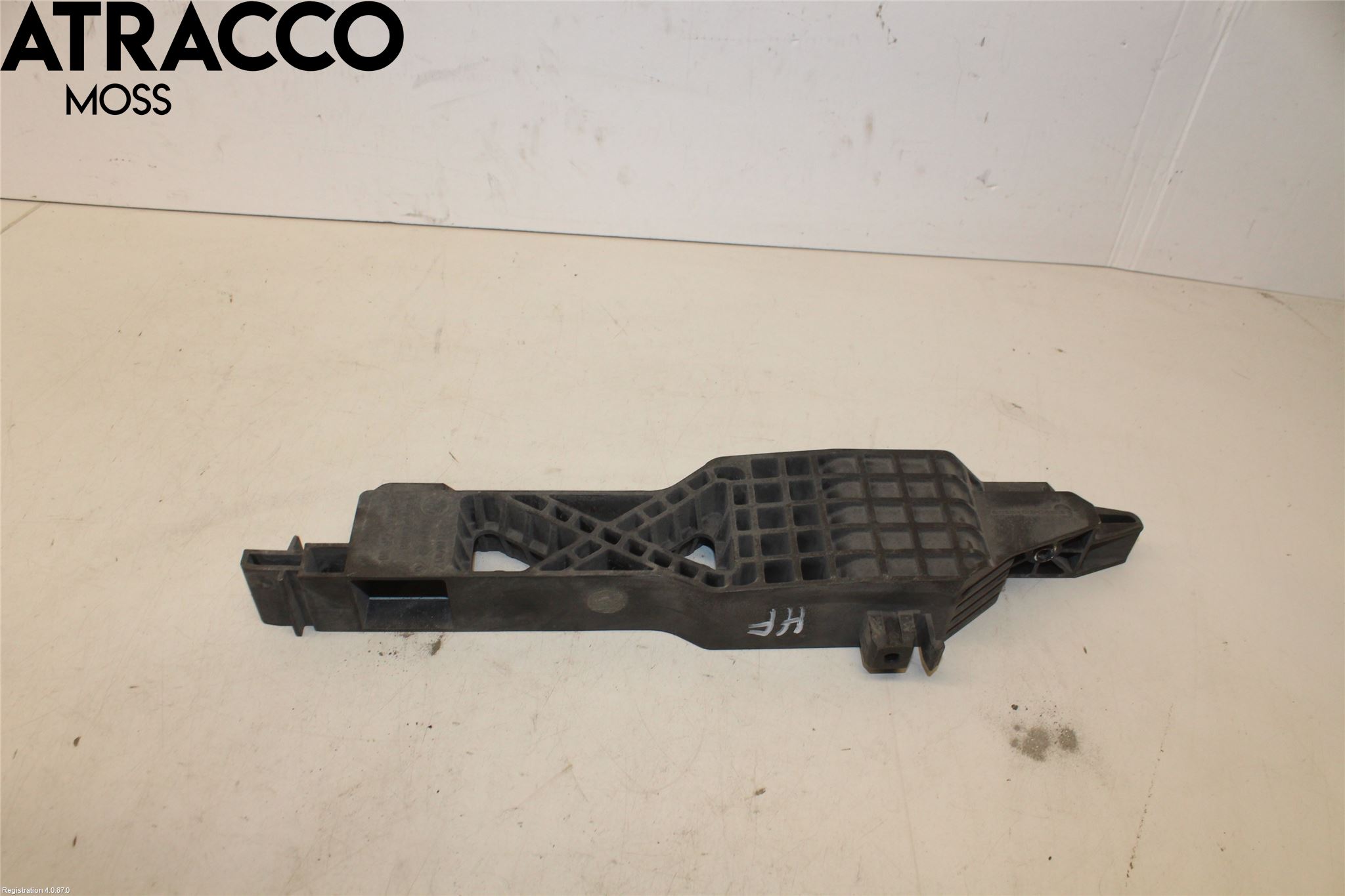Volkswagen VW GOLF / E-GOLF VII 13-20 Kylarfäste-Ram-Balk