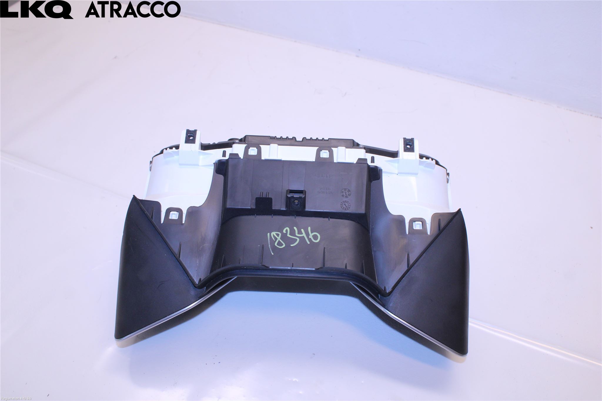 Ford TRANSIT/TOURNEO CONNECT 13-22 Instrument Hast