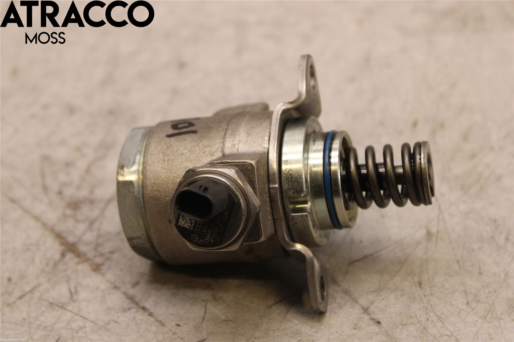 Volkswagen VW GOLF VI 09-13 Bränslepump Mek