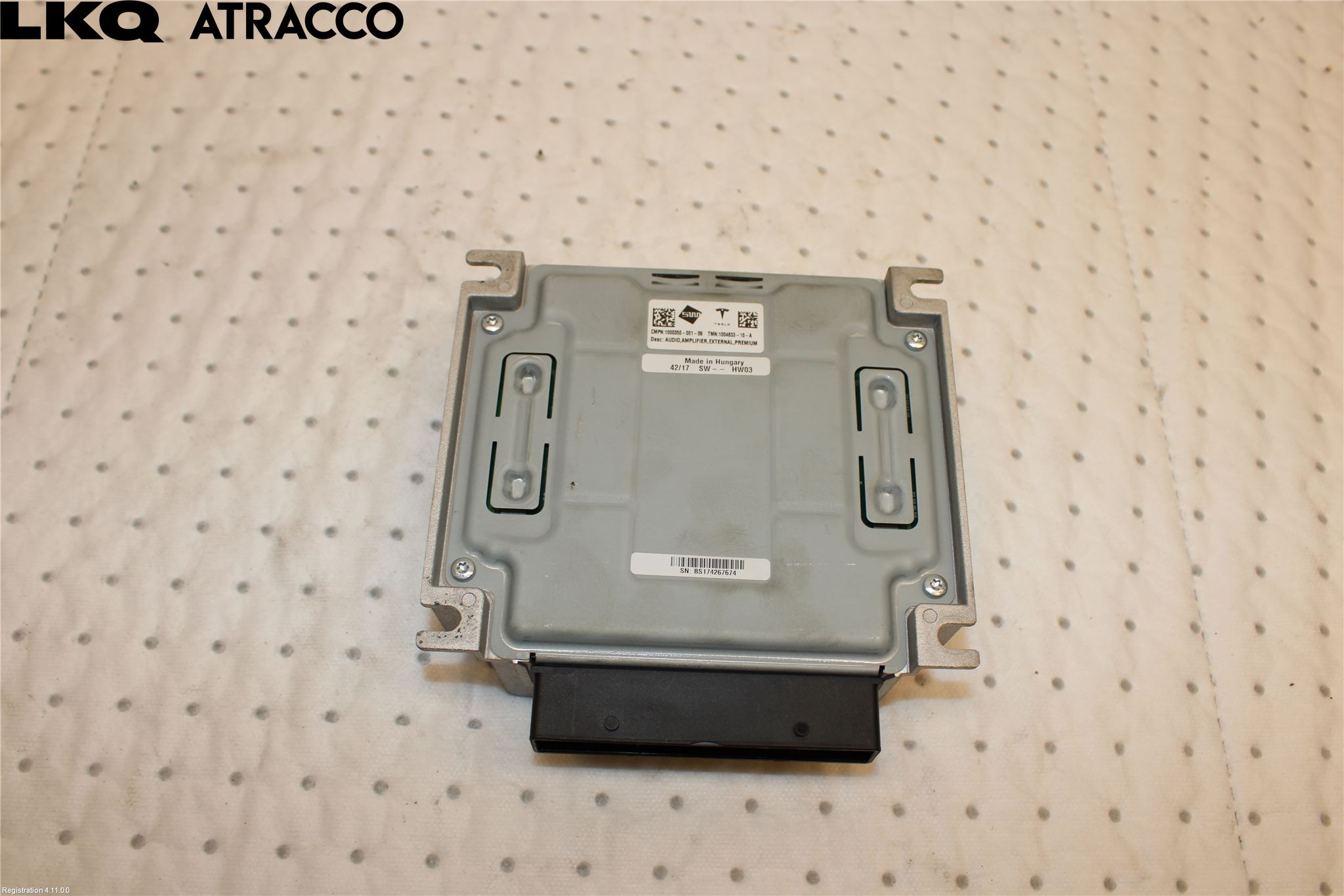 Tesla MODEL S 13- Radio-Stereo Förstärkare