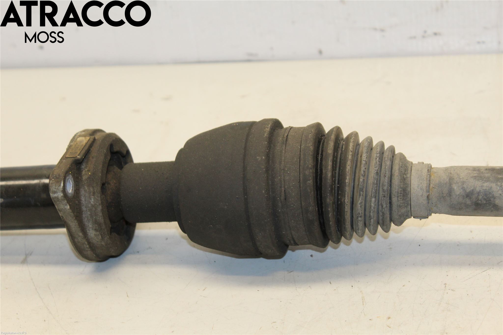 Mercedes-Benz MB GLA-KLASS (X156) 13-20 Drivaxel Fram Höger