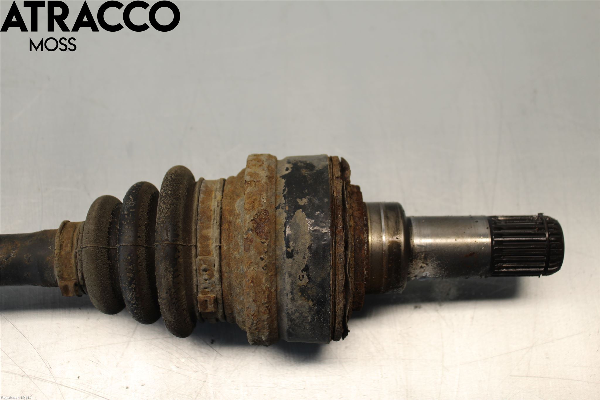 BMW 1 F20/F21 11-19 Drivaxel Bak Vänster