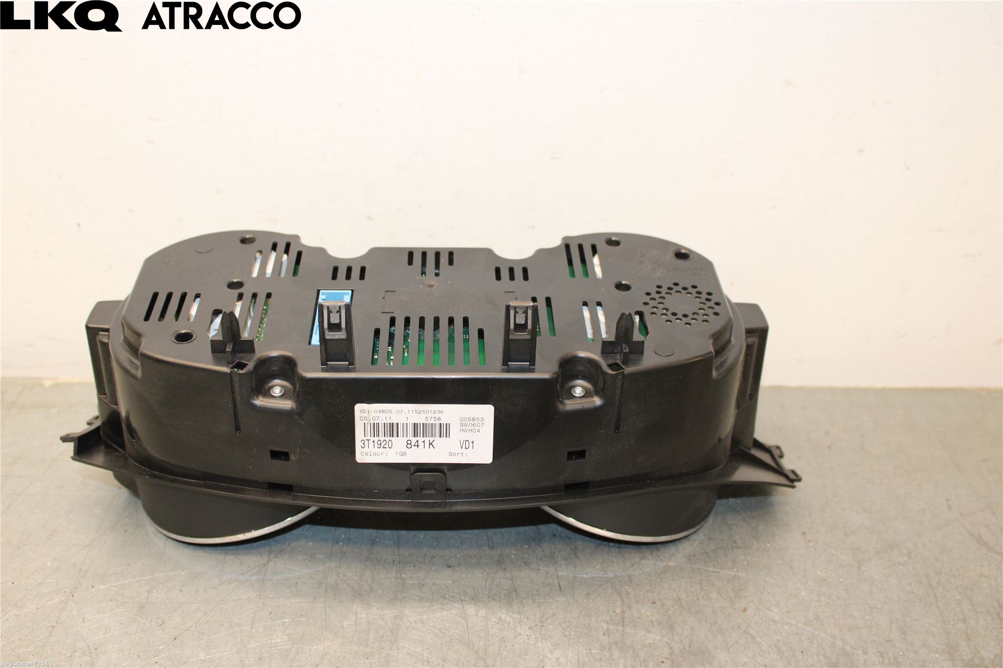 Skoda SUPERB 09-15 Instrument Hast