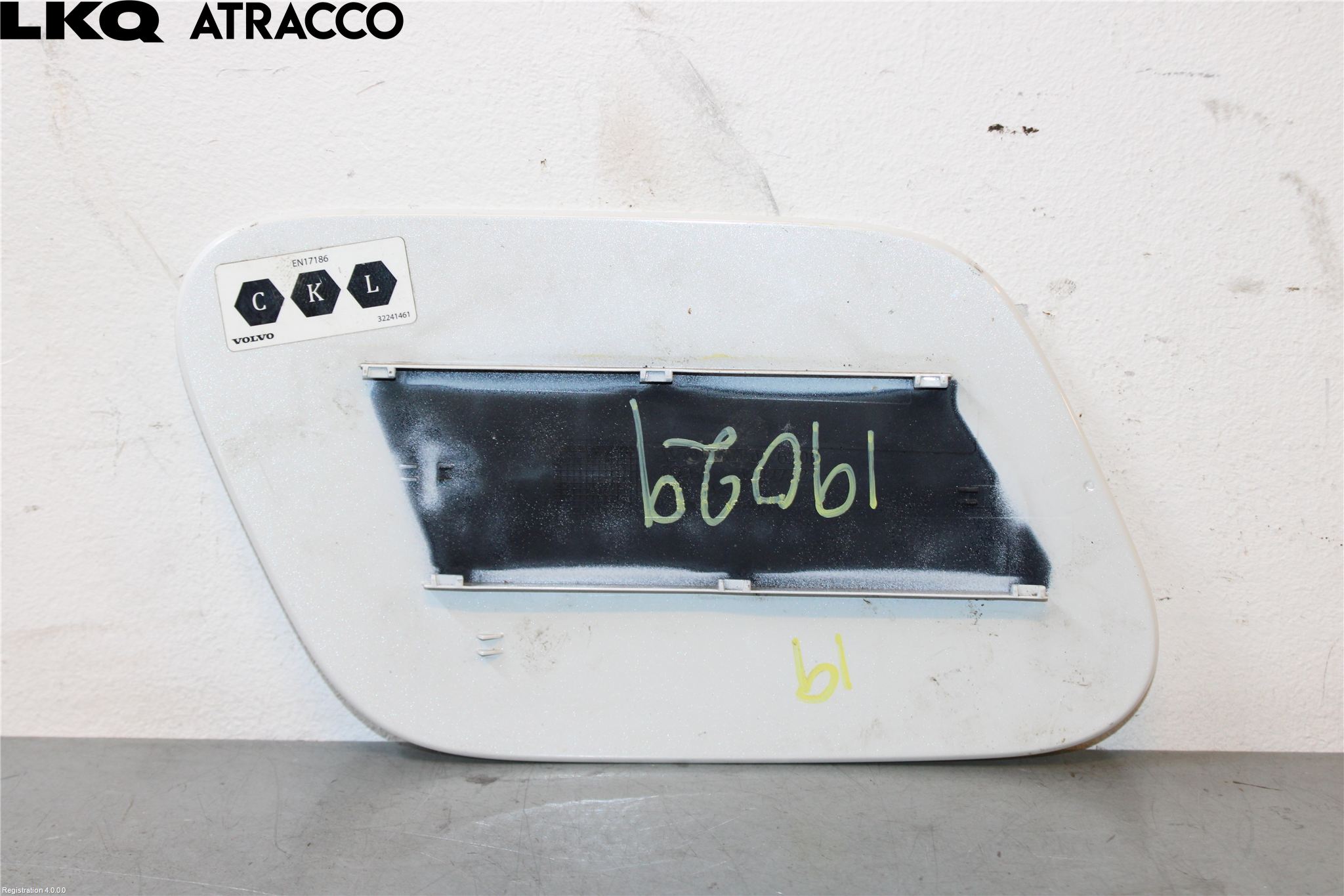 Volvo XC40/RECHARGE 18- Bränsletankslock