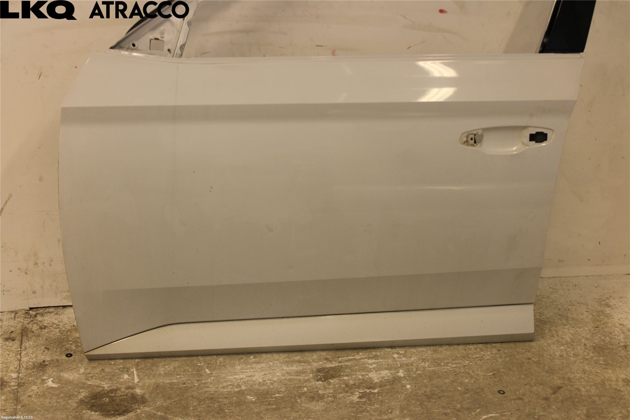Skoda SUPERB 09-15 Dörr Fram Vänster