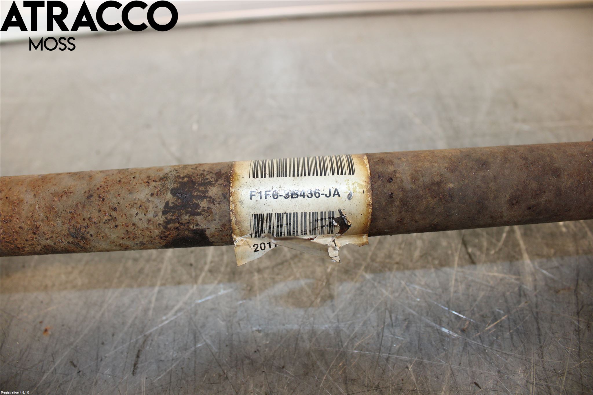 Ford FOCUS 15-18 Drivaxel Fram Höger