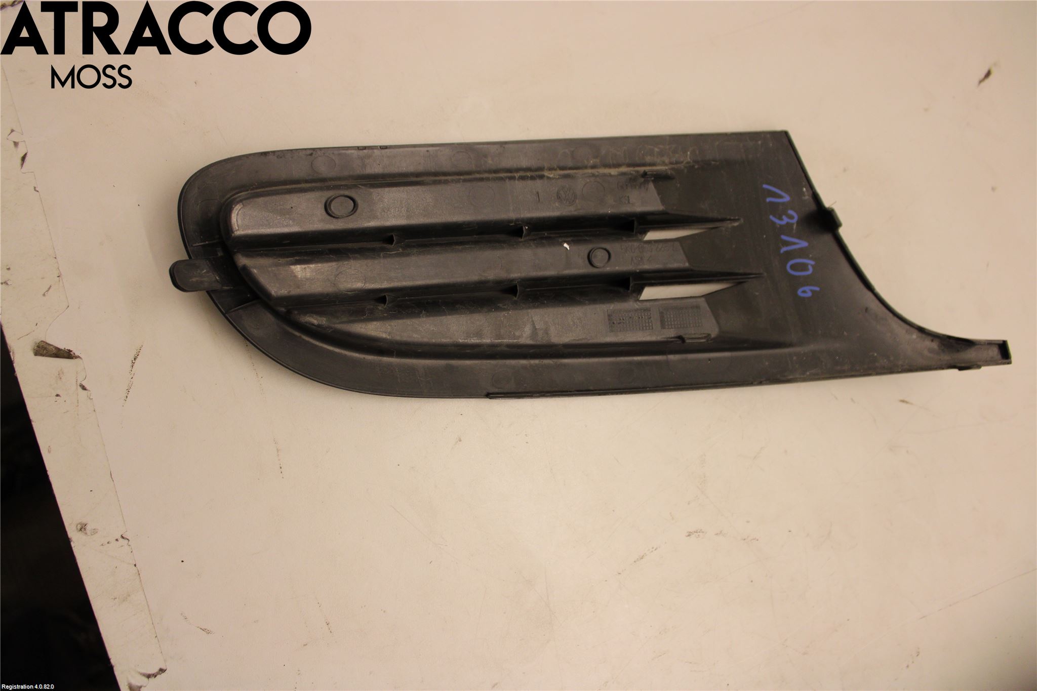 Volkswagen VW GOLF VI 09-13 Grilldel Vänster