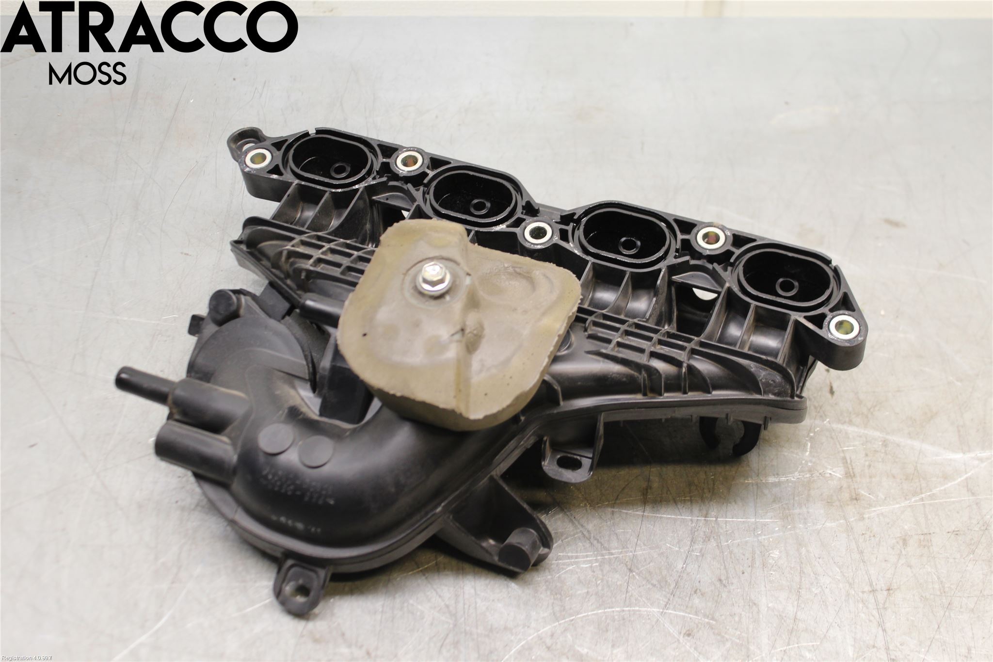 Toyota YARIS XP130 15-20 Grenrör Insug