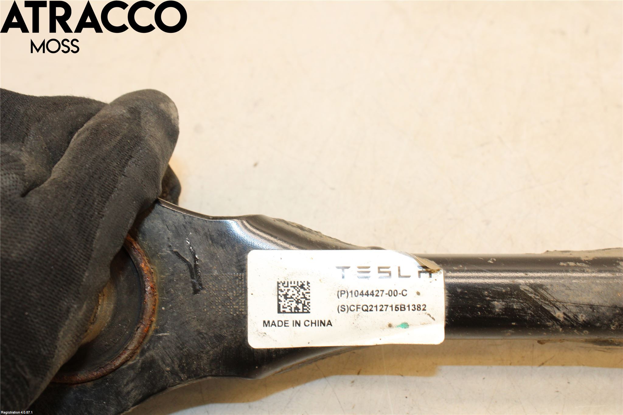 Tesla MODEL 3 17- Bärarm Bak Övre Höger