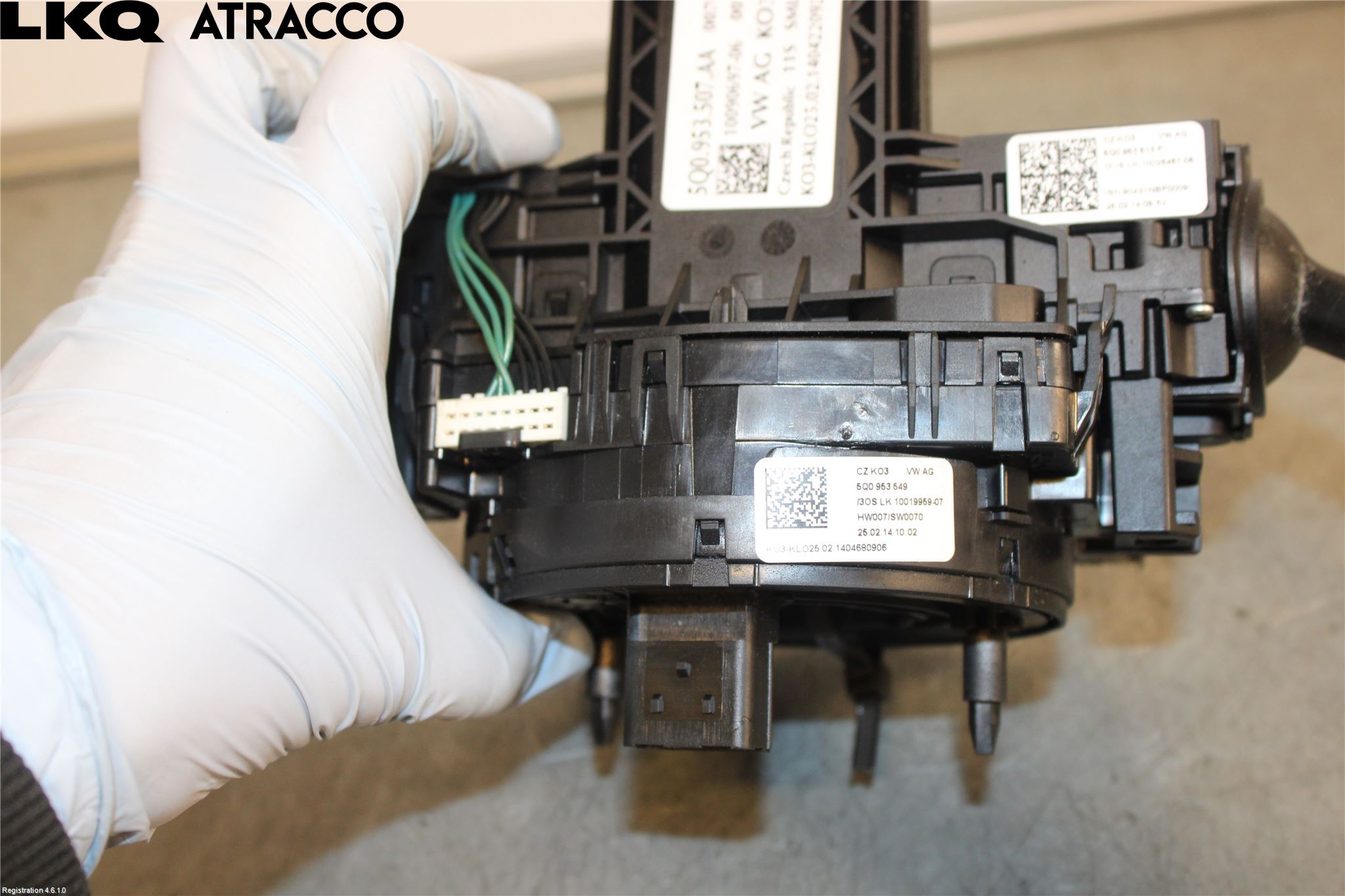 Volkswagen VW GOLF / E-GOLF VII 13-20 Spakcentral