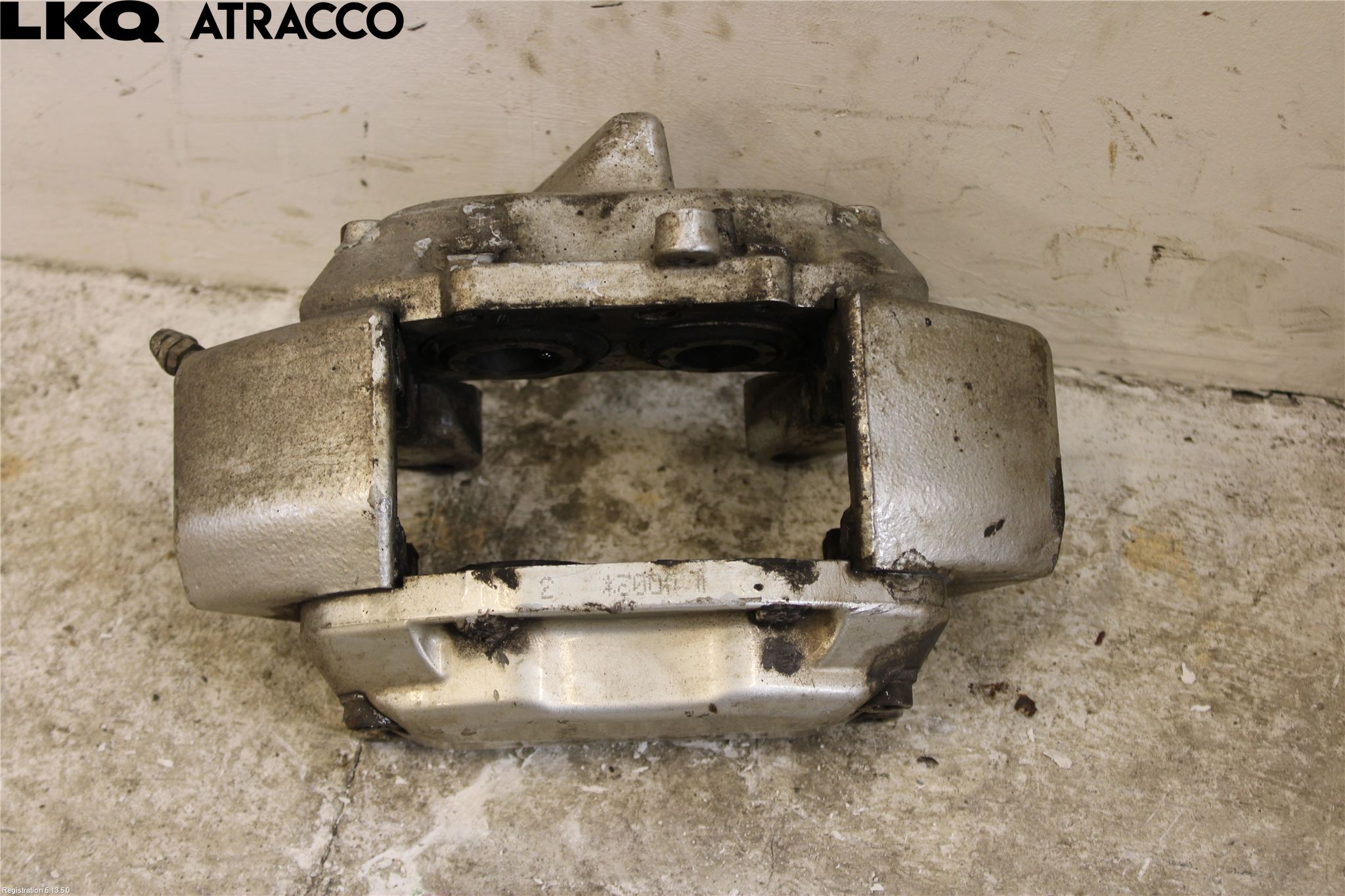 Mercedes-Benz MB C (203) 00-07 Bromsok Fram Vänster