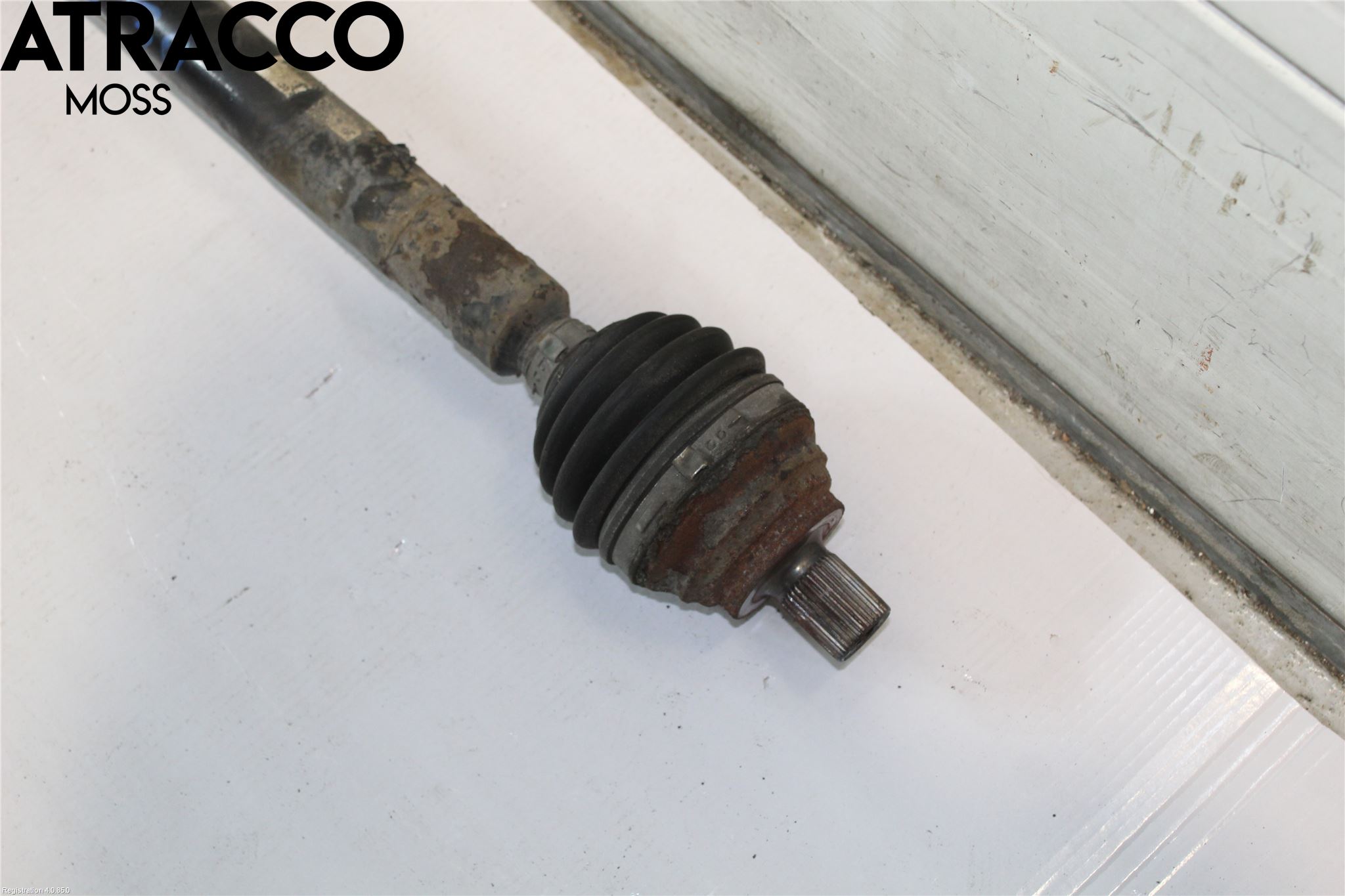 Skoda OCTAVIA (1Z) 05-13 Drivaxel Fram Höger